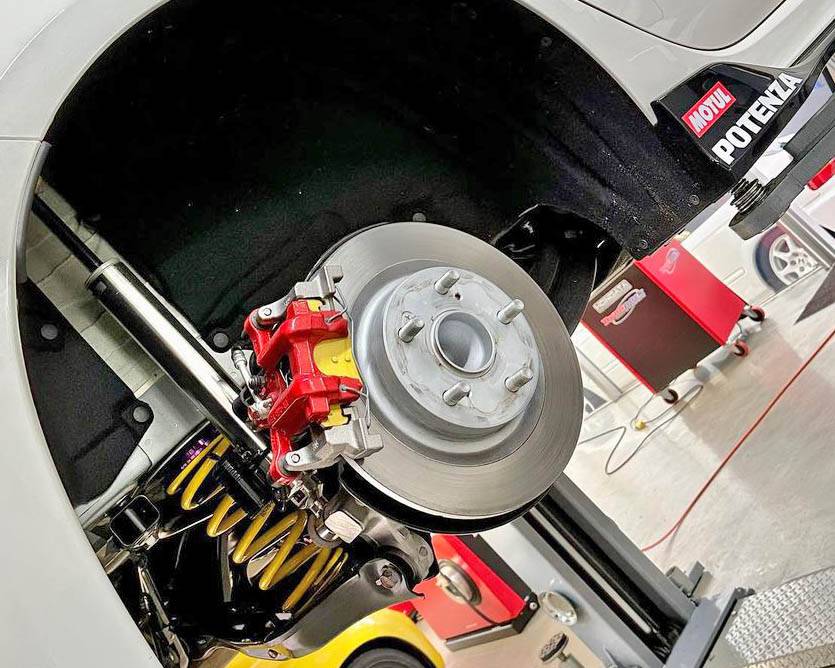 11th Gen Honda Civic FL5 Type R Underbody, Suspension, Exhaust and Brakes Photos 311706079_1119478015351198_6556271563363079378_n