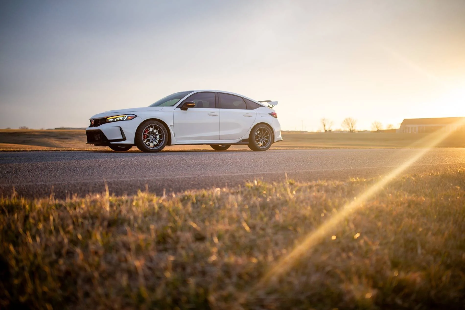 11th Gen Honda Civic Official CHAMPIONSHIP WHITE FL5 Type R Photos Thread 386A2211