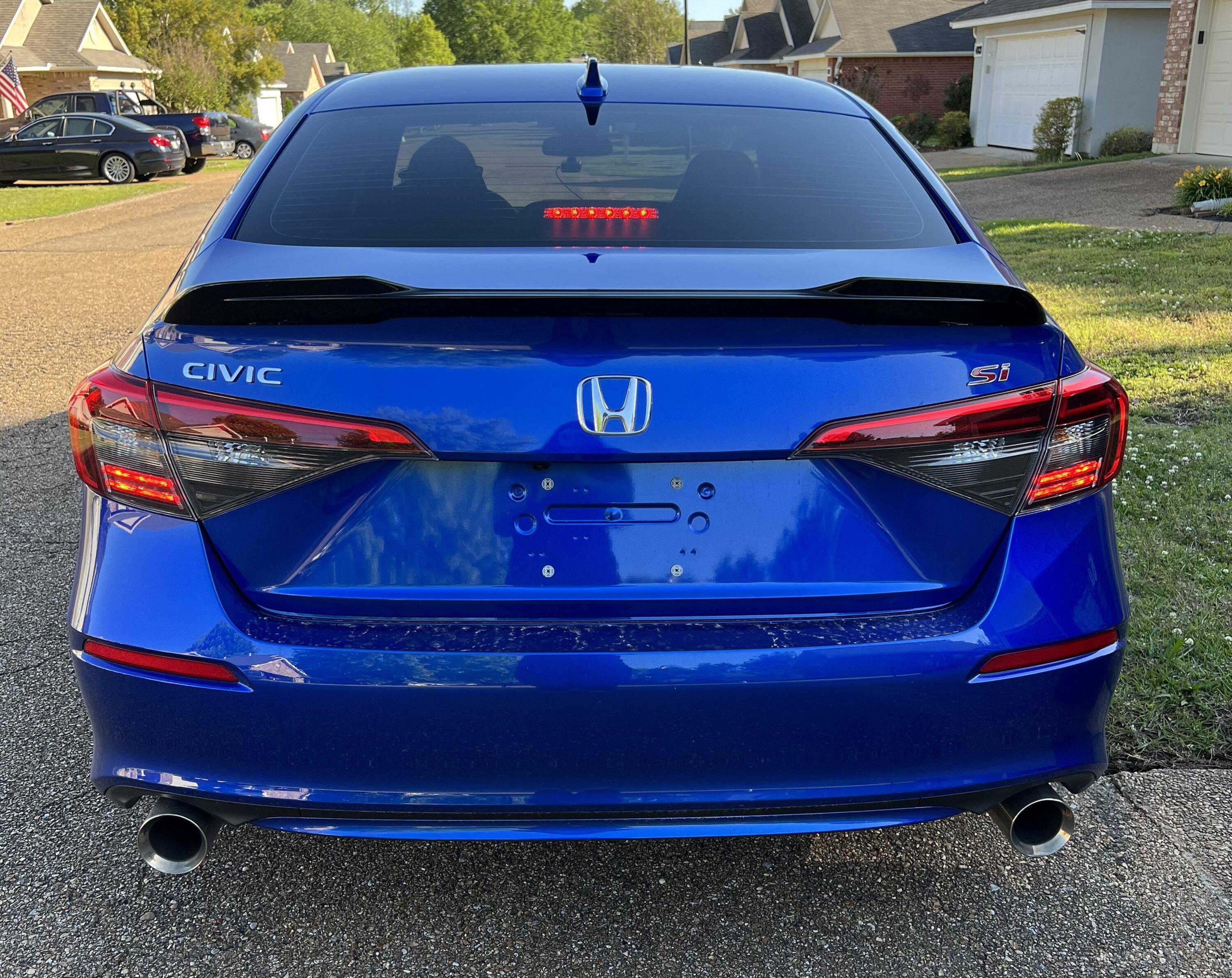 11th Gen Honda Civic Tint Around Third Brake Light 42F67B57-8764-4DC8-8FDD-DAE63BCEE2C3