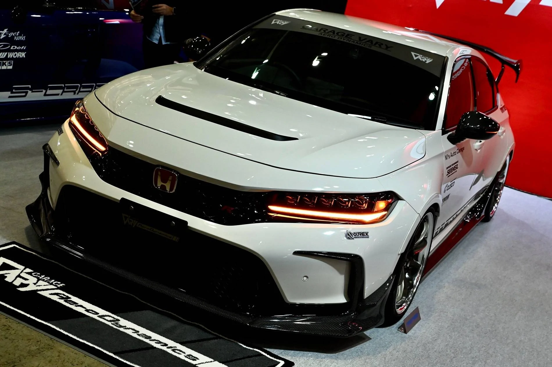 11th Gen Honda Civic Where’s the Aero? 474103650_10235869390734631_860303395387874492_n