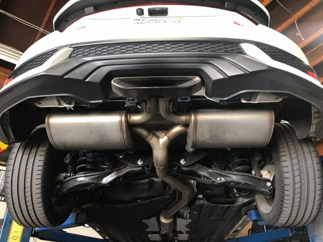 11th Gen Honda Civic Presenting the AWE Exhaust Suite for the FC1/FC3 Civic Si. Available now! 50-EE5-AAF-2754-4939-9-A49-8-C8-CCF326-F9-B