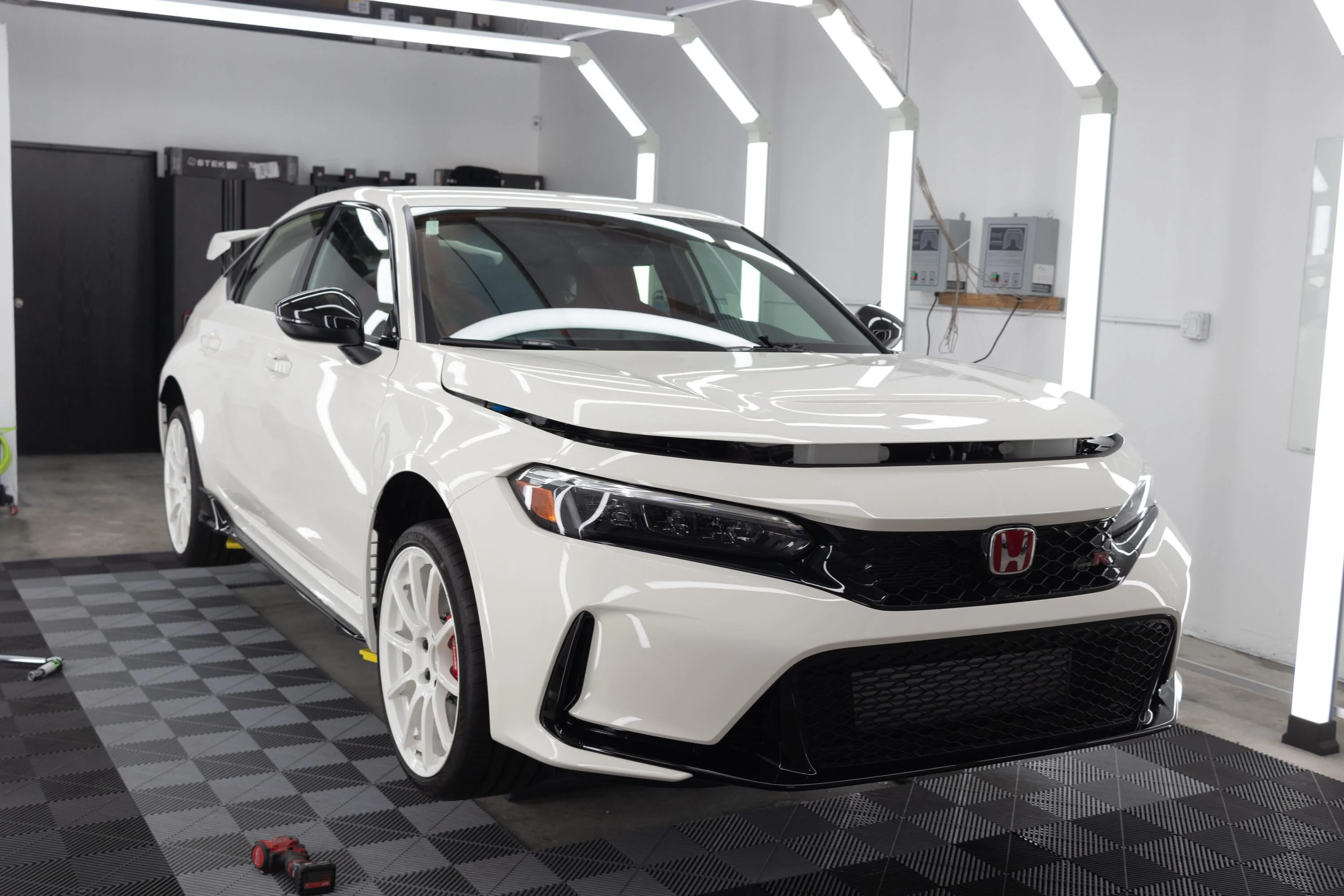 11th Gen Honda Civic 2023 Honda Civic Type R (Championship White) #14886 53332157922_6cb8365498_6k