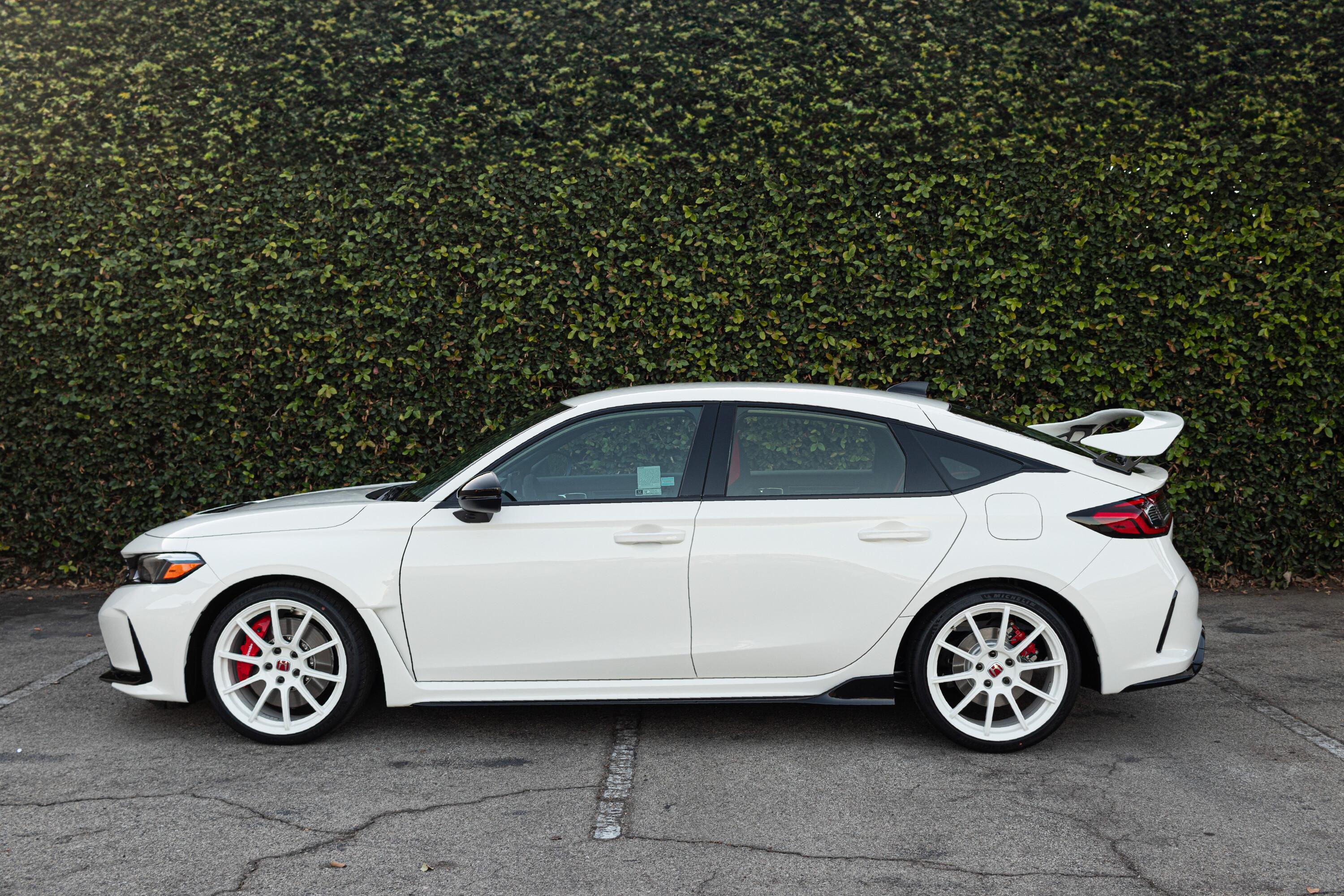 11th Gen Honda Civic 2023 Honda Civic Type R (Championship White) #14886 53338987004_d580839766_6k