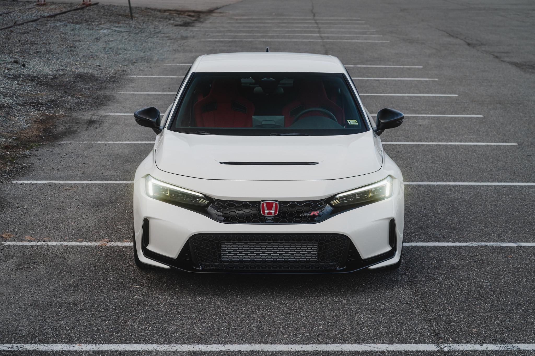 11th Gen Honda Civic Official CHAMPIONSHIP WHITE FL5 Type R Photos Thread 53499277188_0cc75c76b5_k