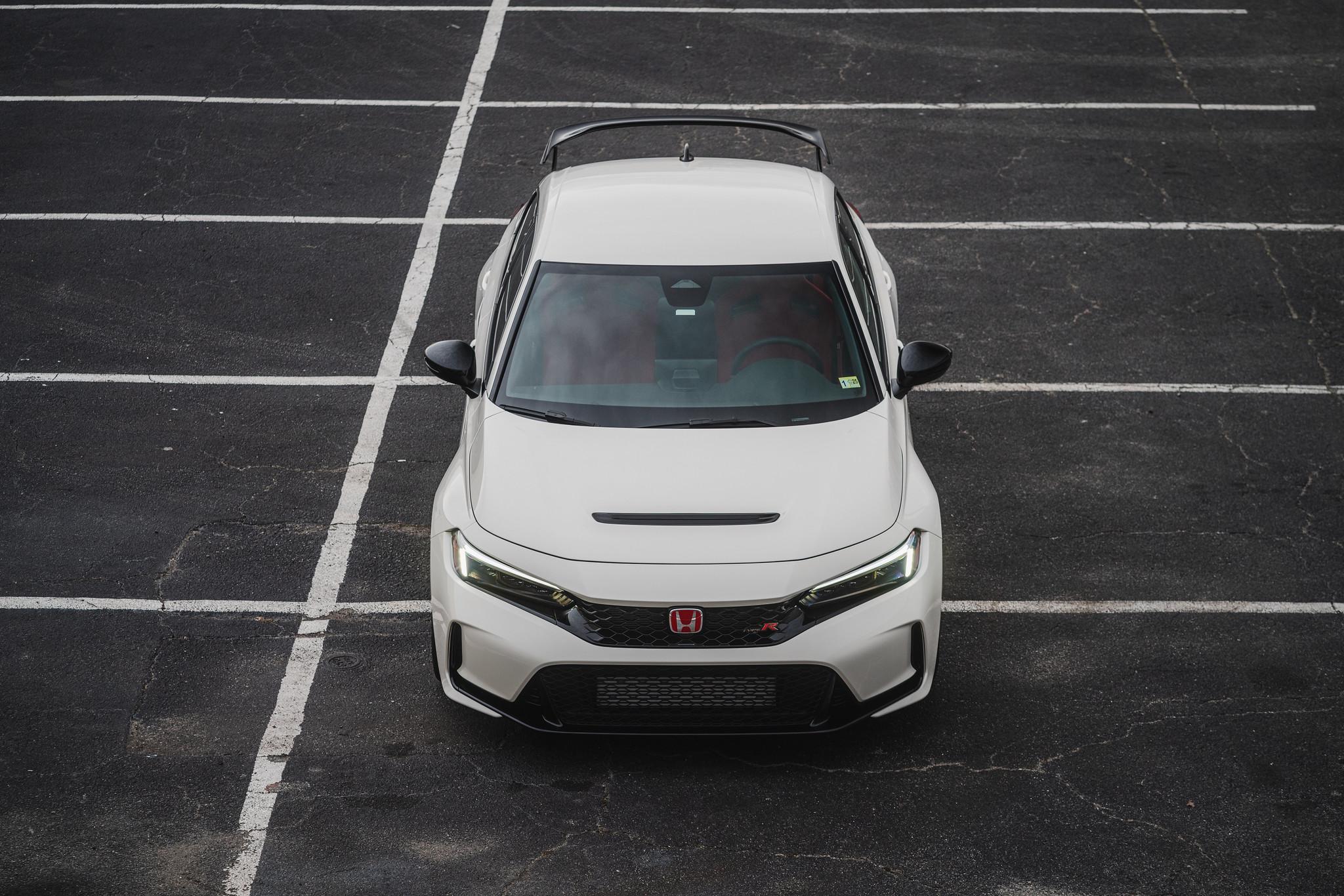 11th Gen Honda Civic Official CHAMPIONSHIP WHITE FL5 Type R Photos Thread 53519024543_f8e25095bd_k