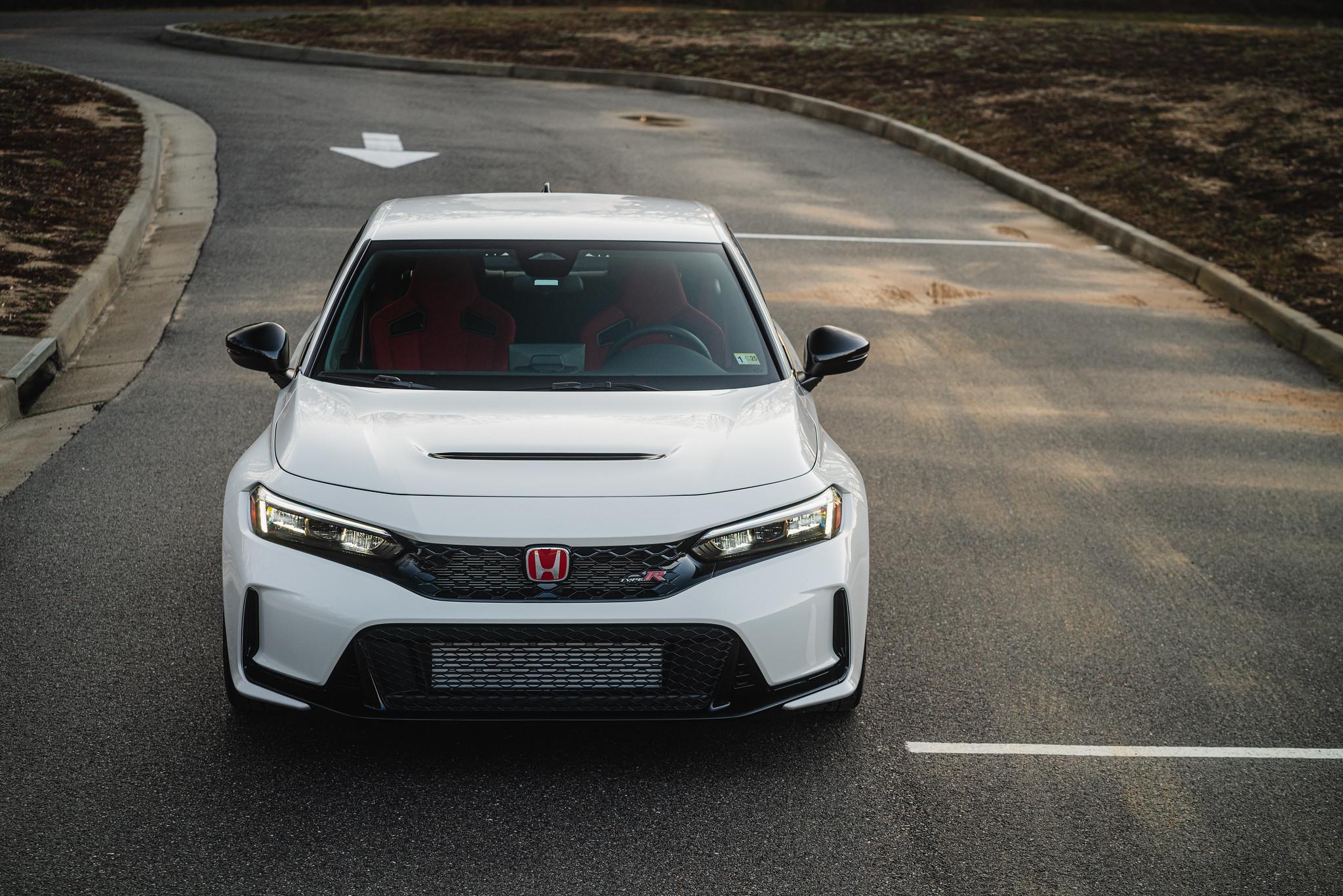 11th Gen Honda Civic Official CHAMPIONSHIP WHITE FL5 Type R Photos Thread 53550091349_baa180de8d_k