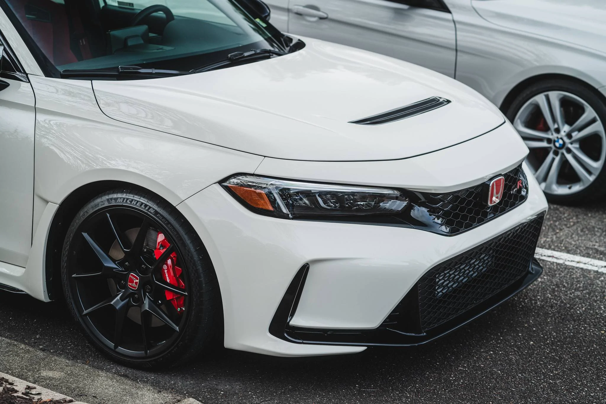 11th Gen Honda Civic Official CHAMPIONSHIP WHITE FL5 Type R Photos Thread 53994366486_d0aa729e2e_k