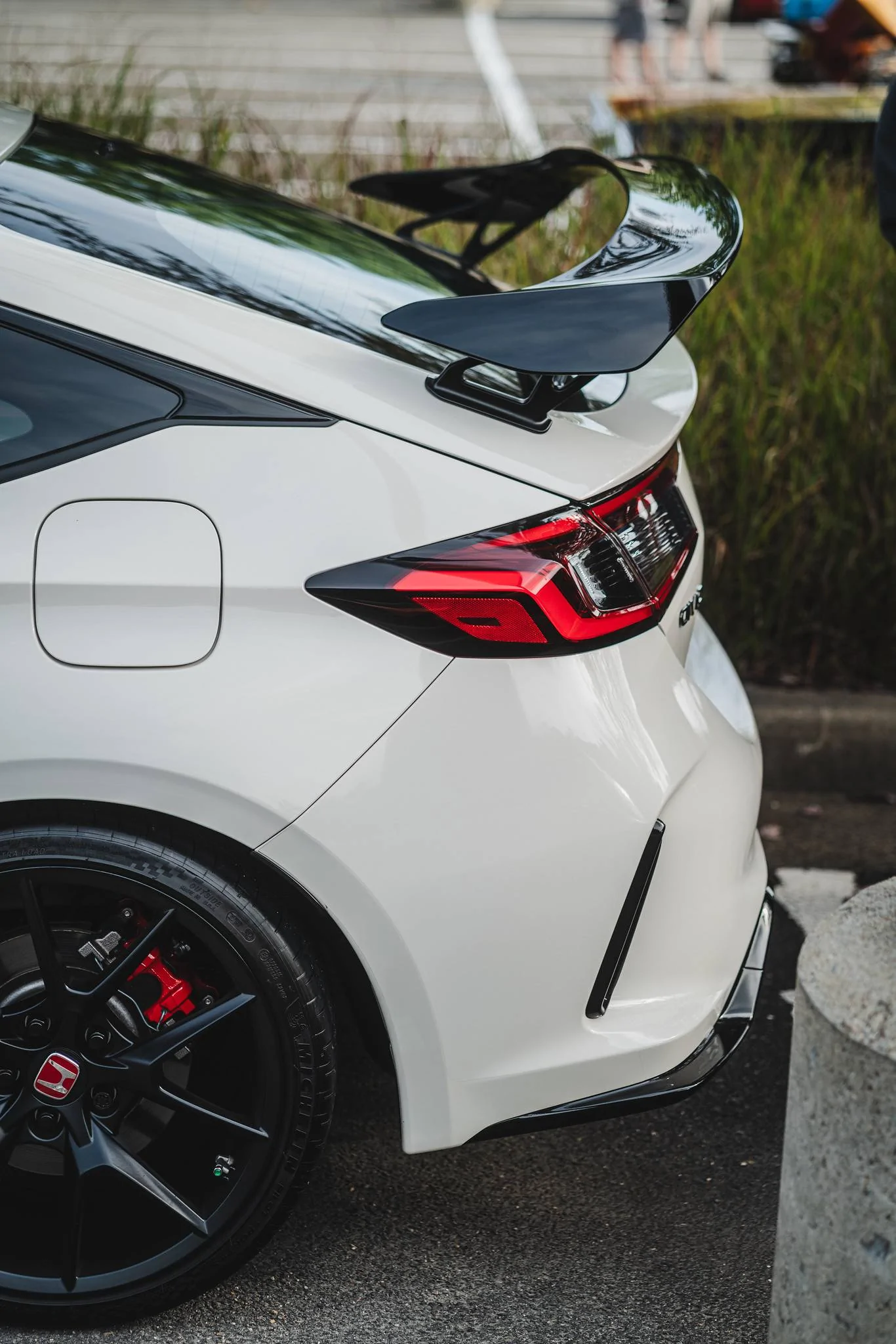 11th Gen Honda Civic Official CHAMPIONSHIP WHITE FL5 Type R Photos Thread 53994367621_2a36b093f5_k