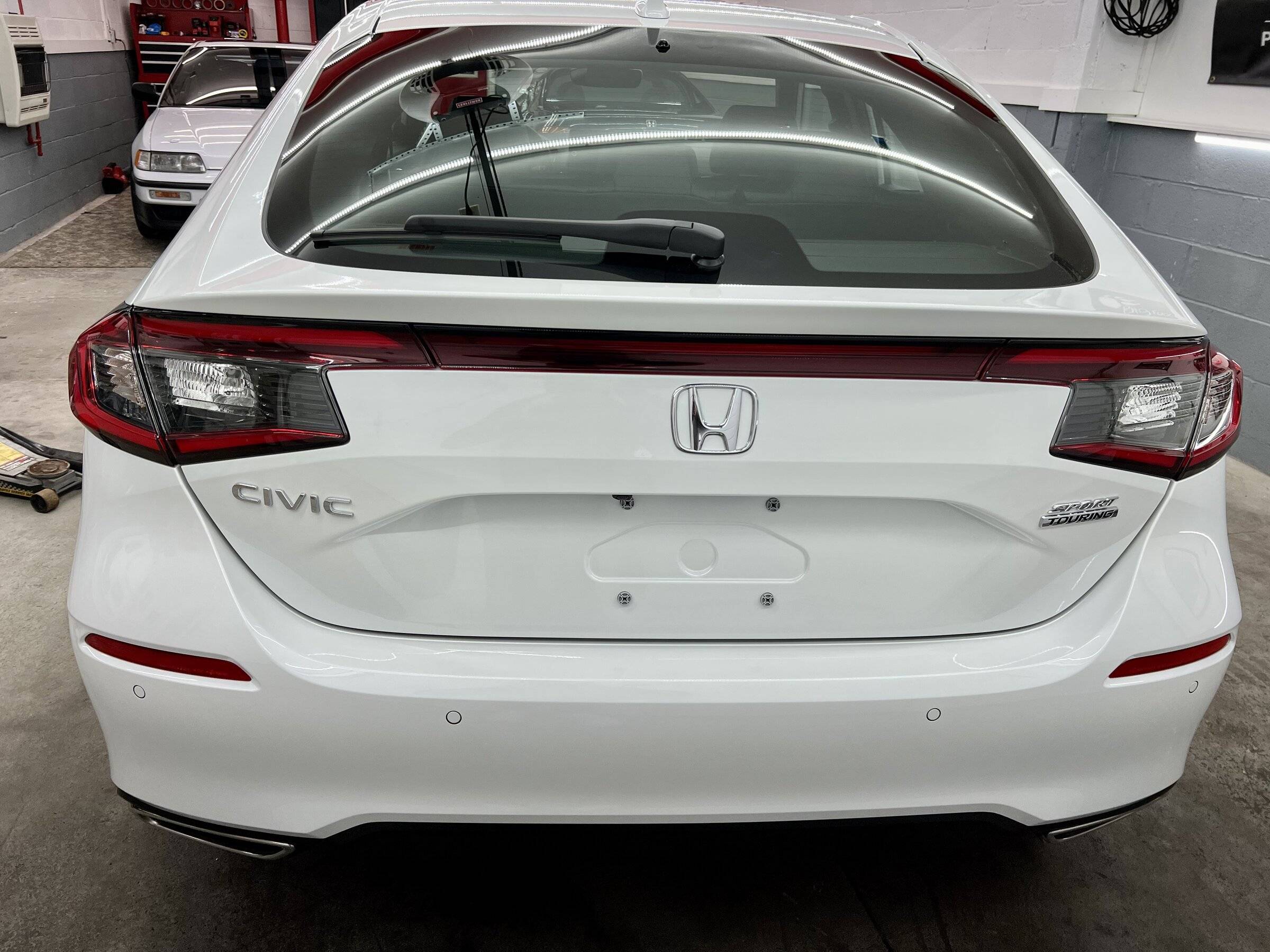 11th Gen Honda Civic Official PLATINUM WHITE 2022+ 11th Gen Civic & Si Thread 54B6167D-156E-4F54-BB7C-FA1E55BF1AEF