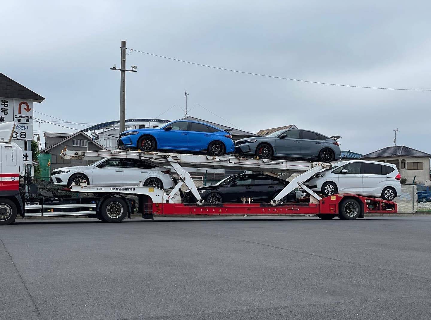 11th Gen Honda Civic Official SONIC GRAY PEARL FL5 Type R Photos Thread 6B900D88-39F3-4DD2-BE3F-E3D7568943A8