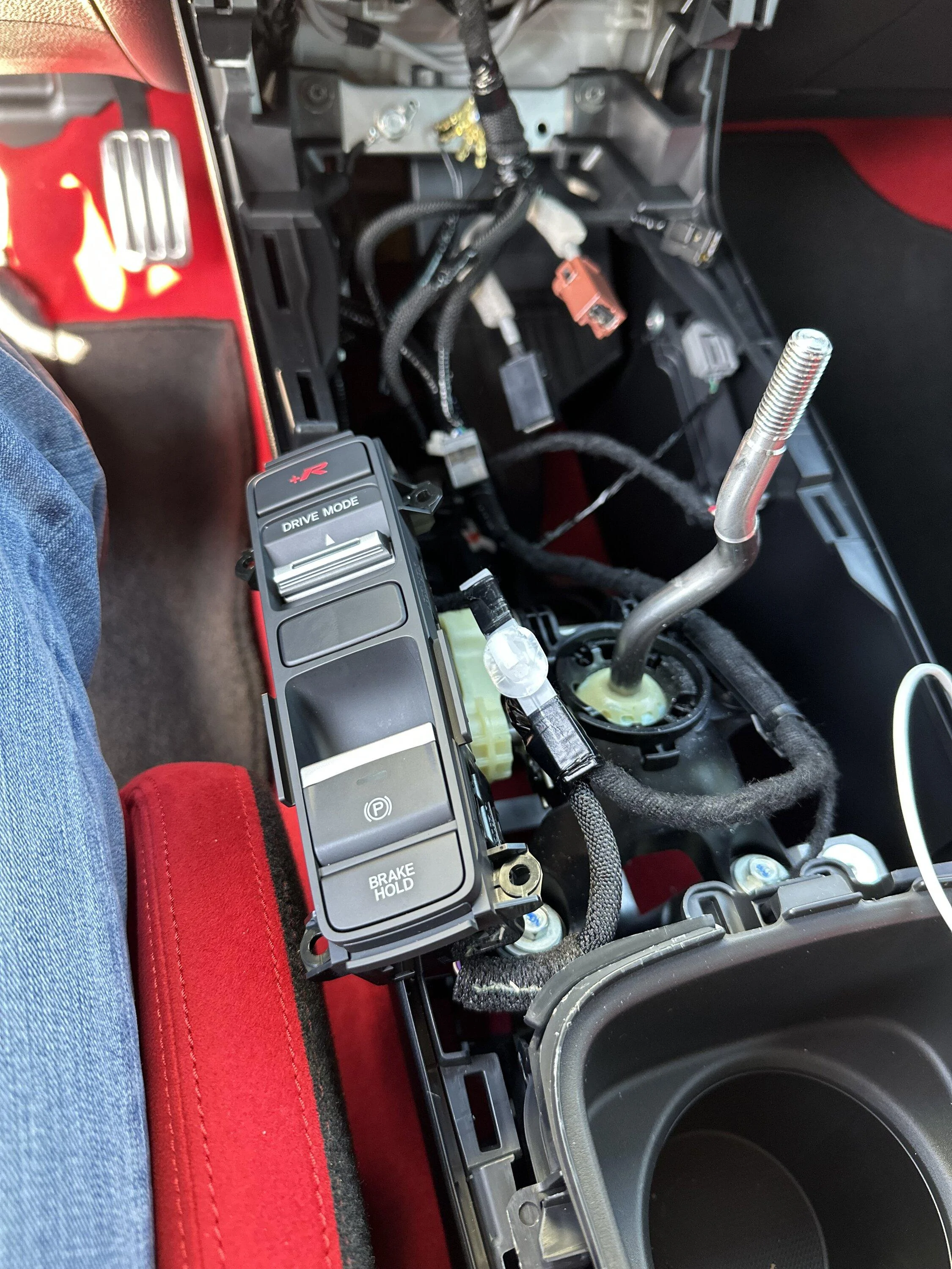 11th Gen Honda Civic Overland Designs suede wrapped center console is amazing! 70363263556__2A72F894-4BCF-4EC5-871A-CE604E952352