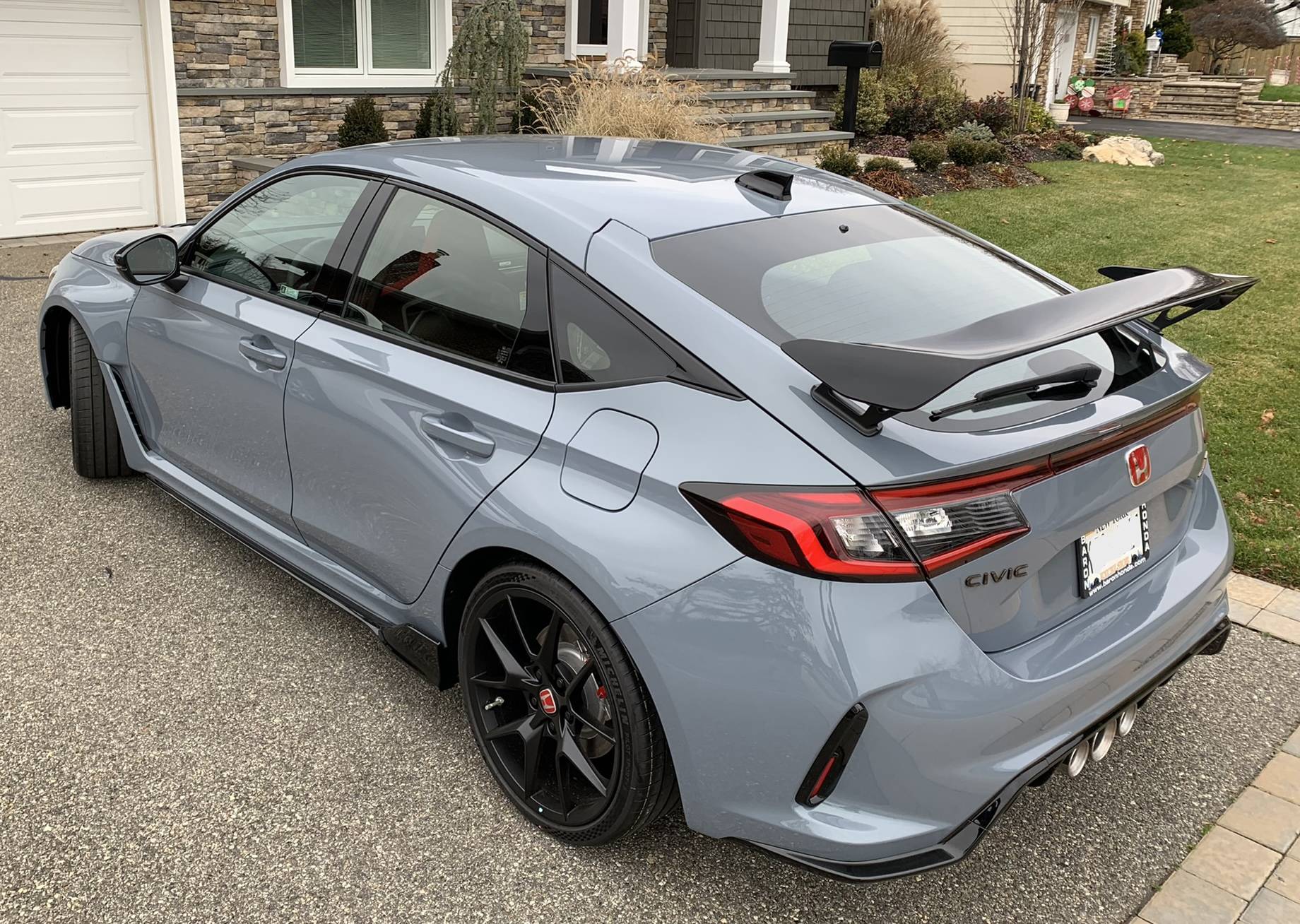 11th Gen Honda Civic Official SONIC GRAY PEARL FL5 Type R Photos Thread 721DCA67-891F-4202-B7C2-7391A63087FF