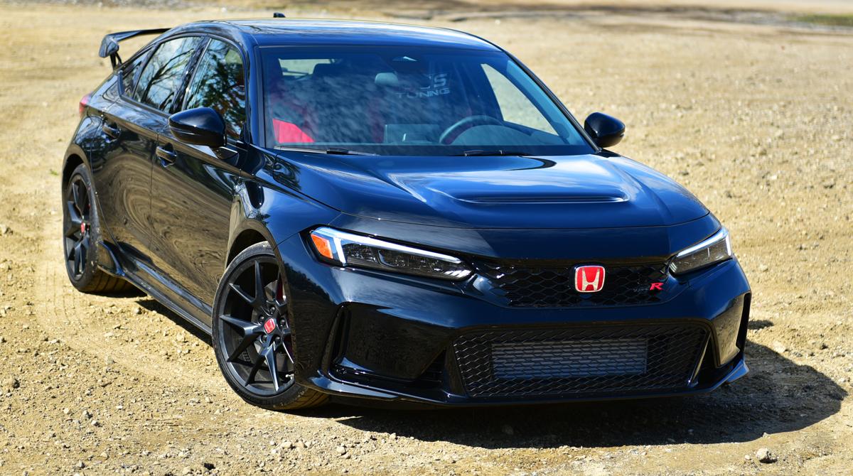 11th Gen Honda Civic Official CRYSTAL BLACK PEARL FL5 Type R Photos Thread 784_4417a