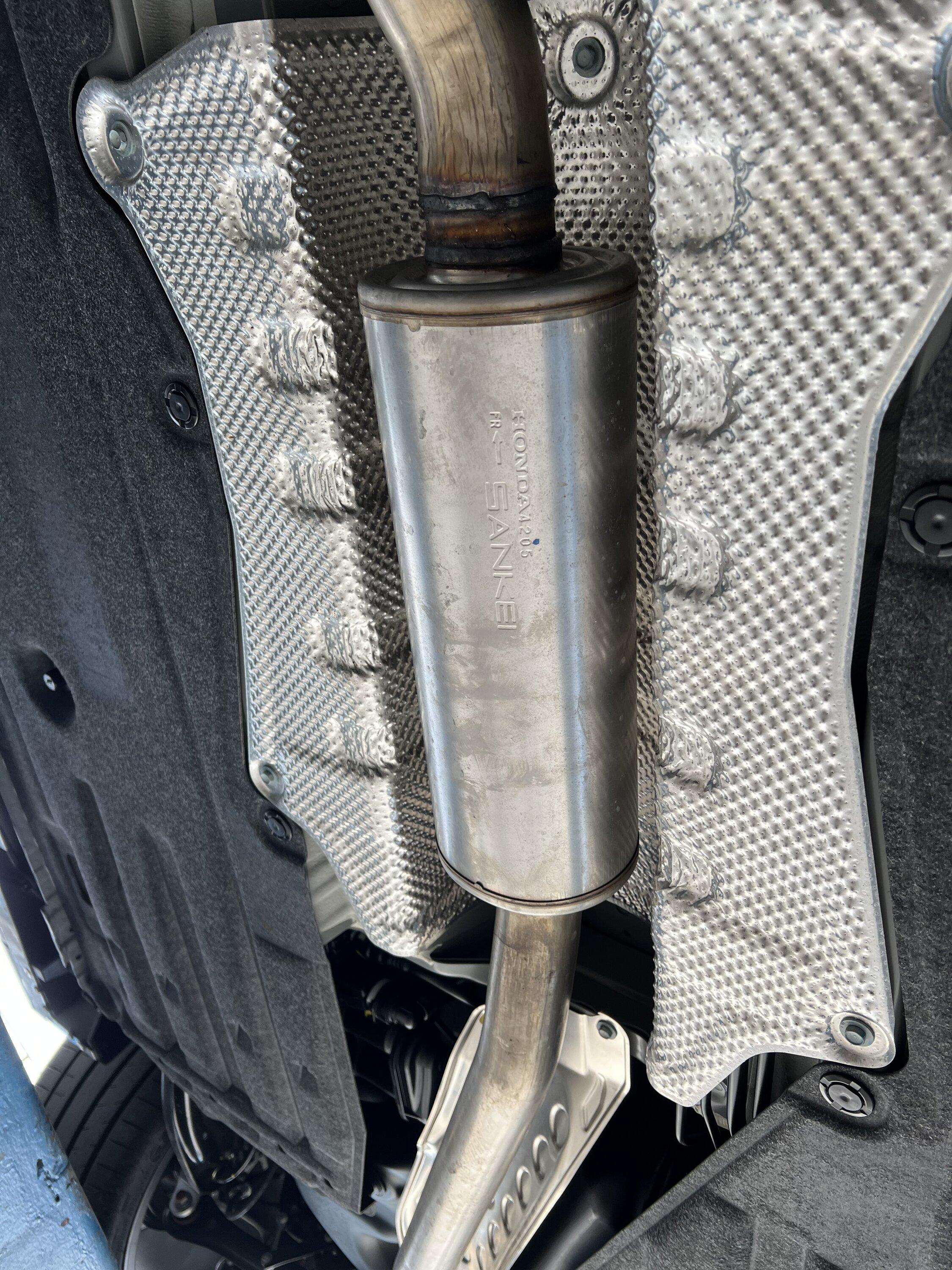 11th Gen Honda Civic Mid Resonator Delete. Plus 27won Down pipe. 78D33545-8636-4845-BA1E-B315FD8C4D7E