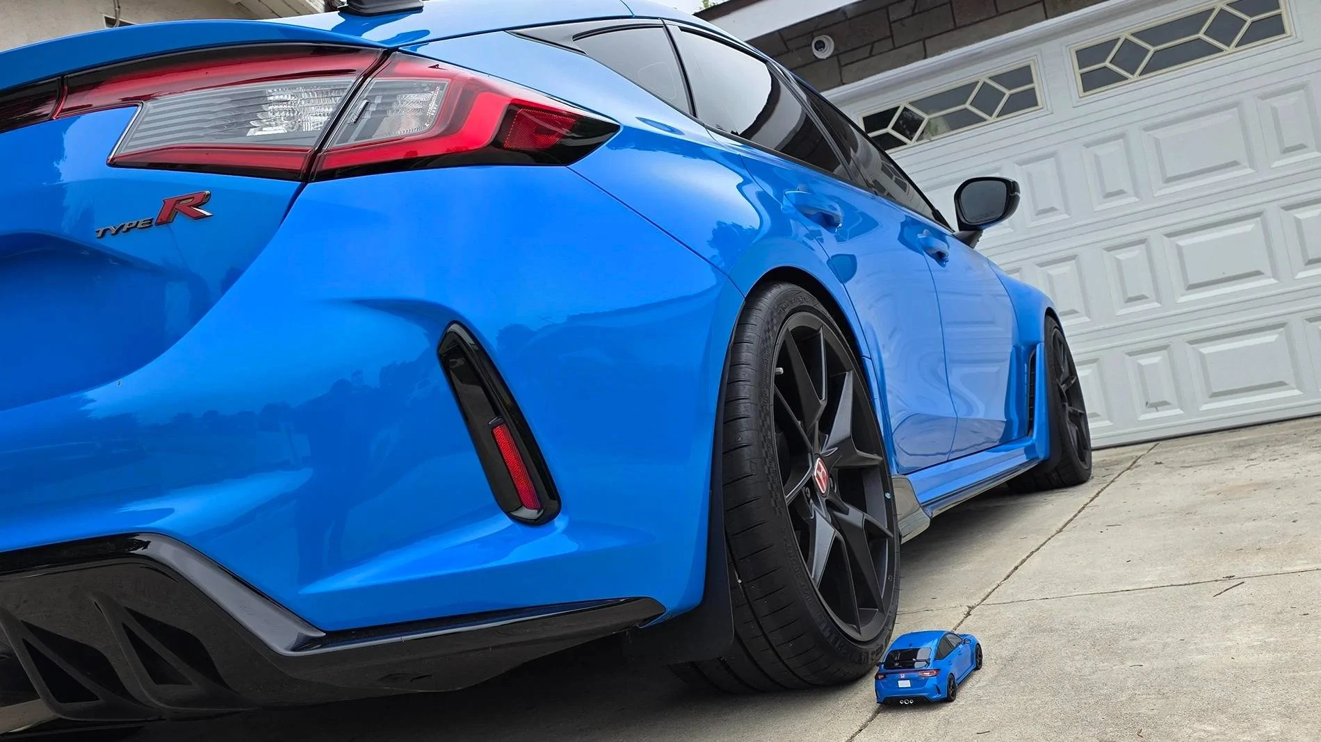 11th Gen Honda Civic I wanted a miniature version of my car, so my wife got me another thing to obsessively detail 8