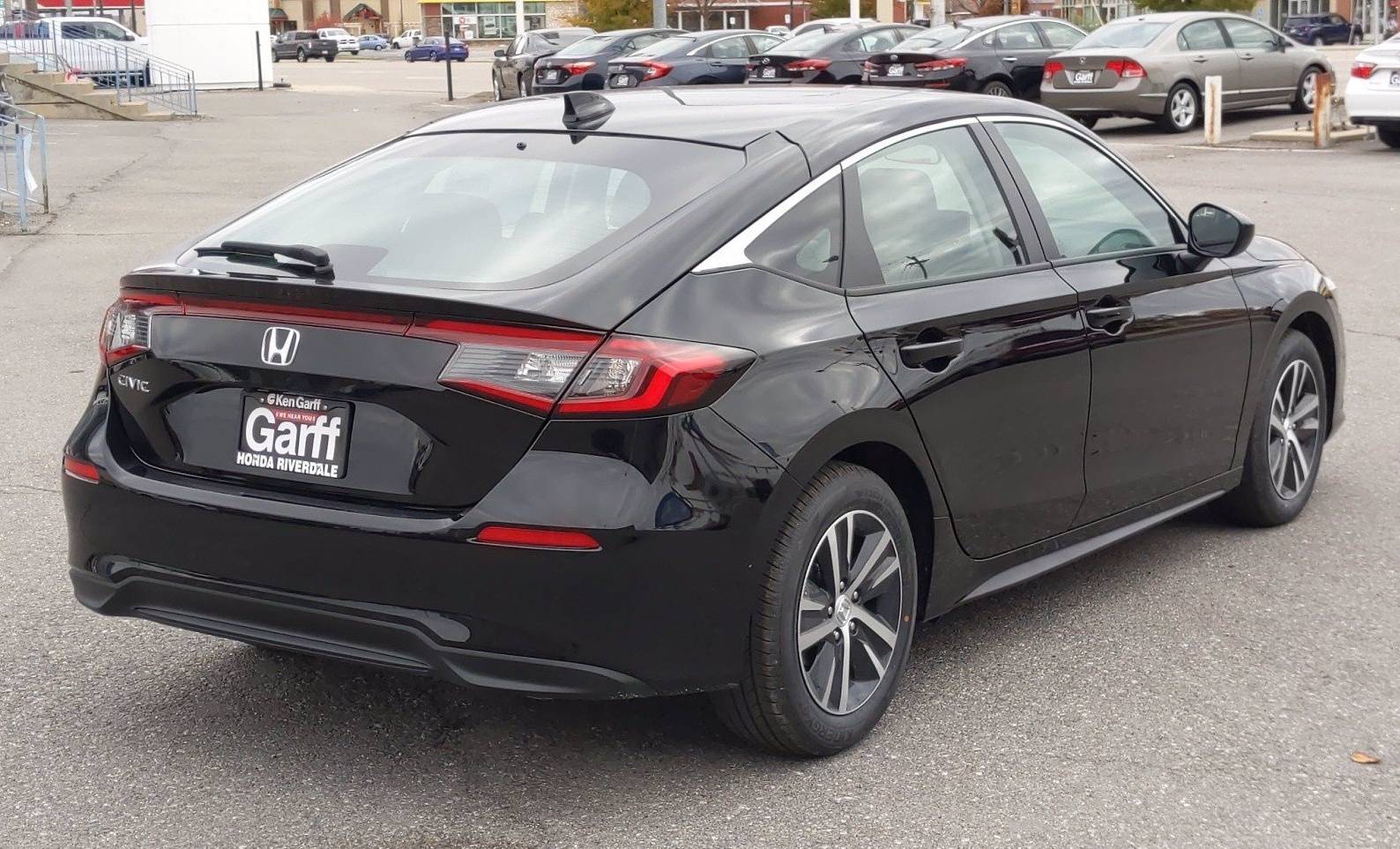 11th Gen Honda Civic Official CRYSTAL BLACK 2022+ 11th Gen Civic & Si Thread 834f4b7bc65d4d958f75adb7b64251b1-01