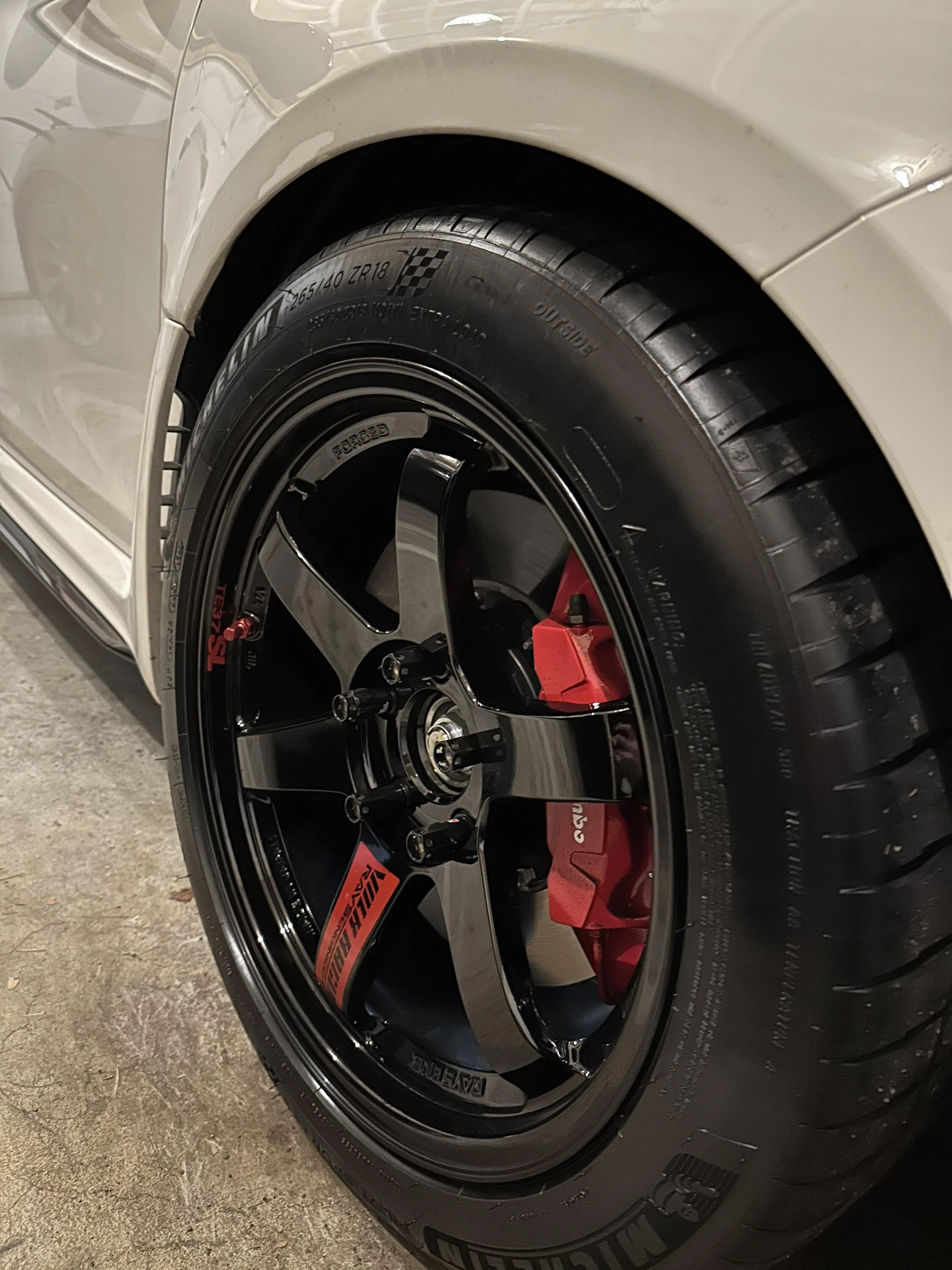 11th Gen Honda Civic FL5 with stock height 265/35/18 vs 255/40/18 8C702783-9A6C-4DFC-8E7F-F2BAB98DD9C7