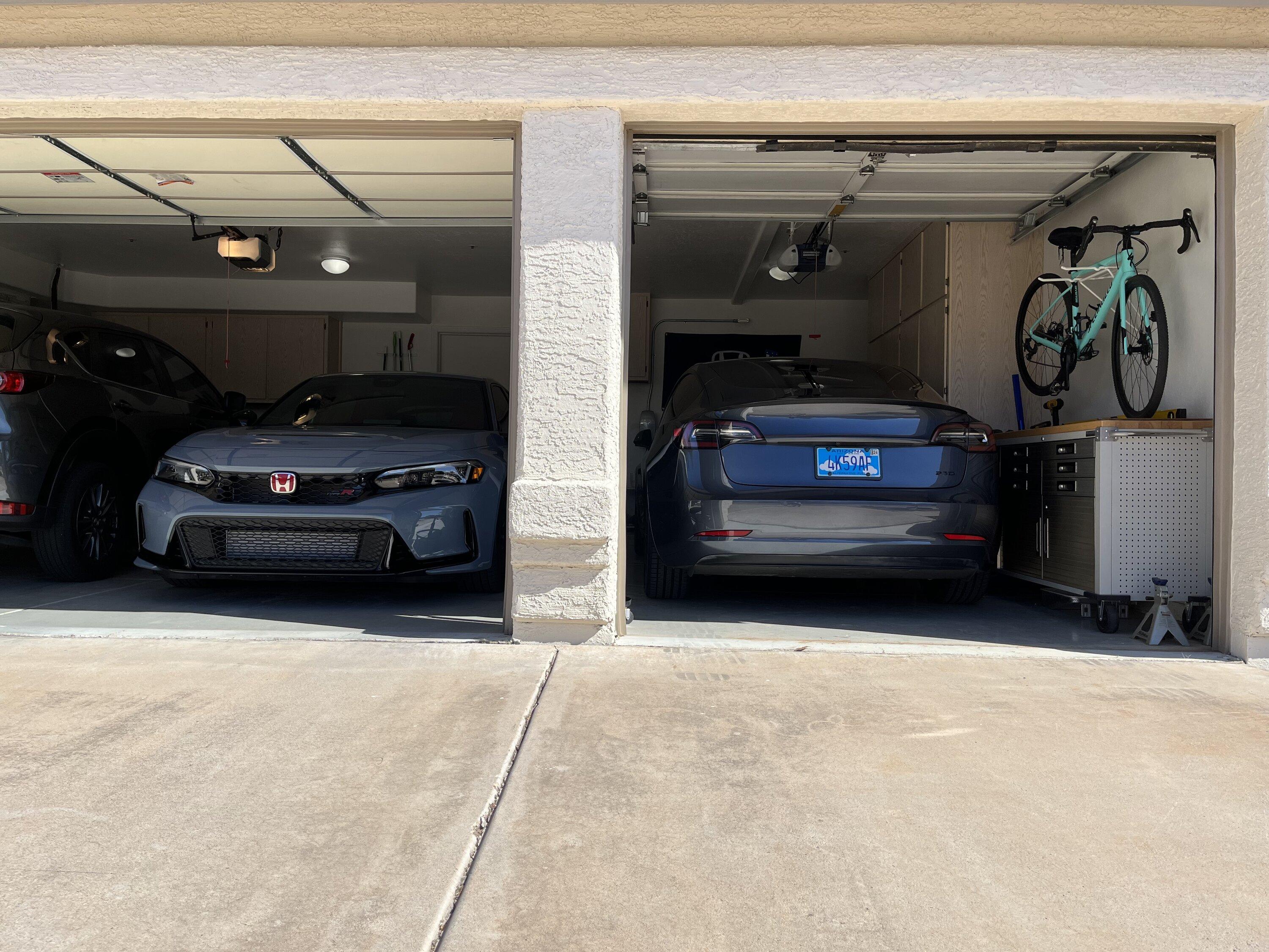 11th Gen Honda Civic Official SONIC GRAY PEARL FL5 Type R Photos Thread 8E57BB55-17D2-436C-AFAC-7E3EB1D355D1