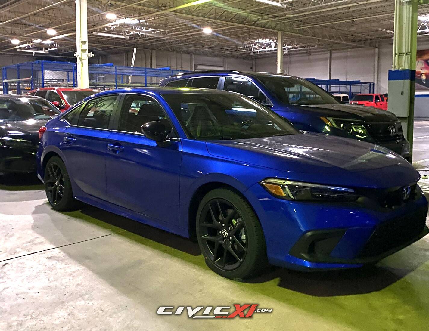 11th Gen Honda Civic 2022 Civic Si in Crystal Black and Aegean Blue 8FE6A25B-503D-44C0-9F23-F04586F7D8C3