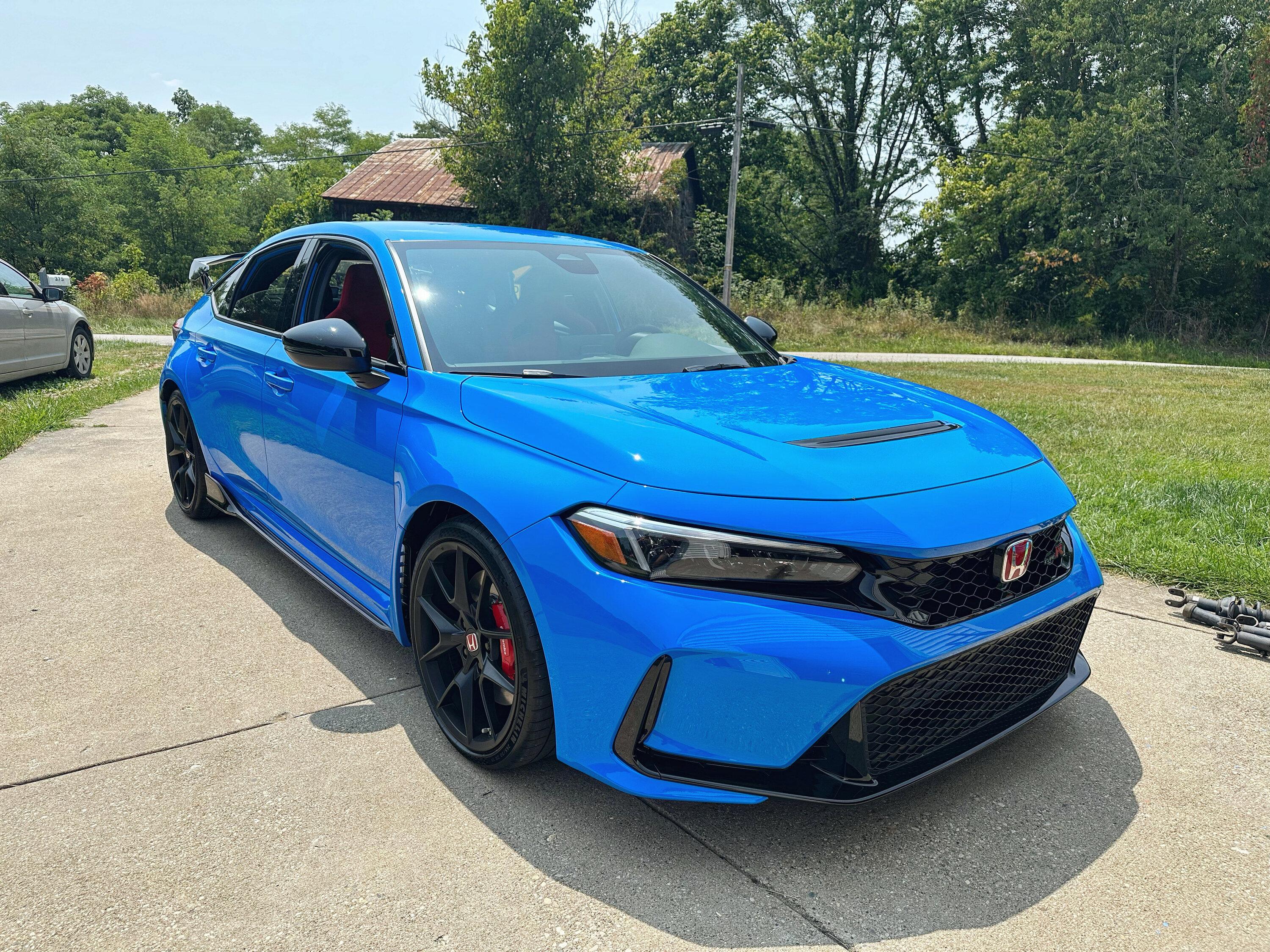 11th Gen Honda Civic Mirror caps (black) 9084D645-AB53-4C5A-AE14-84B1586A637D