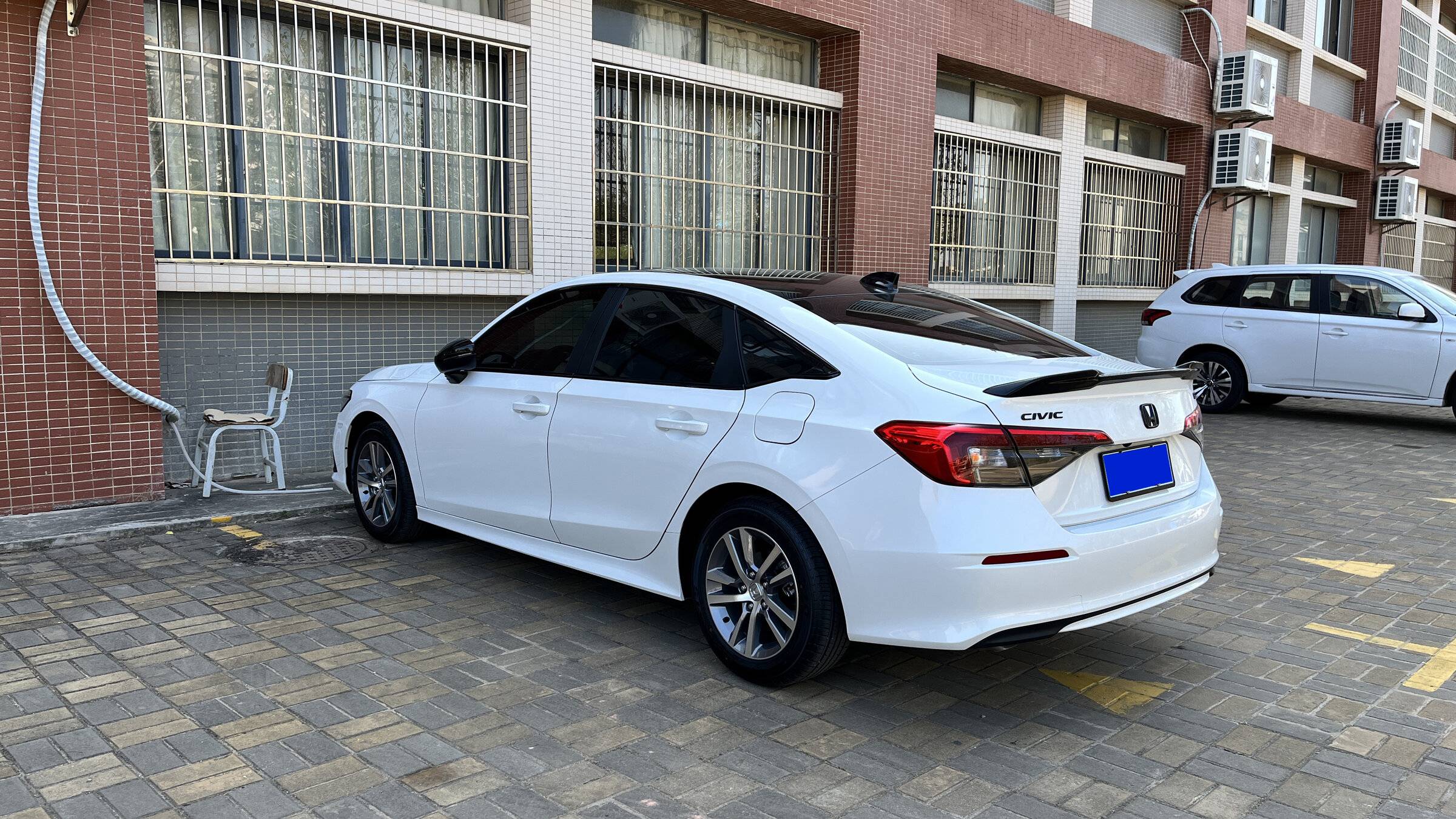 11th Gen Honda Civic Hi everyone, I'm from China and I want to share my Civic 9174d75d0e1d81948d4d8cb63f386a2