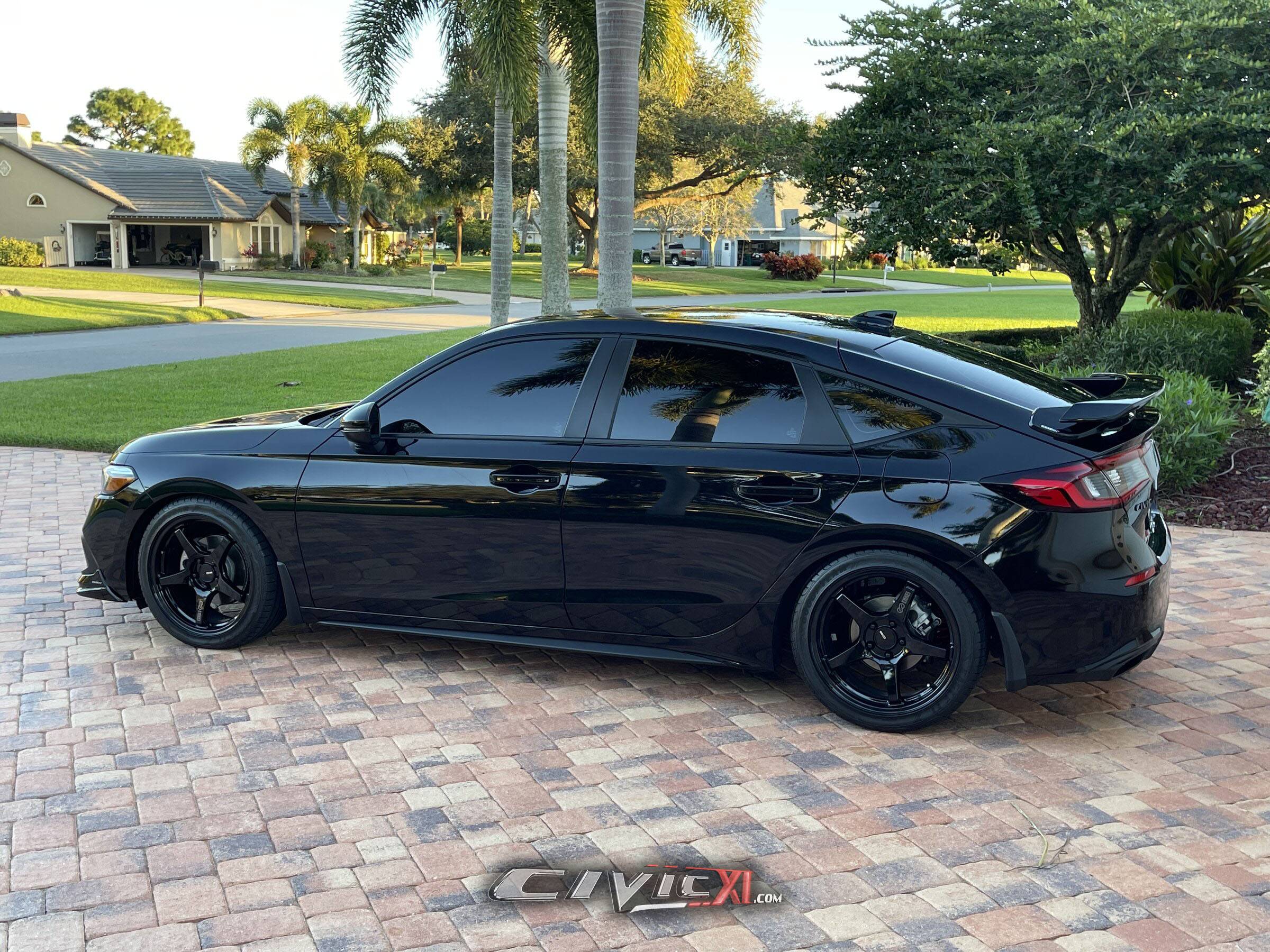 11th Gen Honda Civic Official CRYSTAL BLACK 2022+ 11th Gen Civic & Si Thread 986b413c-5c6f-4b5b-9448-fa7c5f08750c-jpe