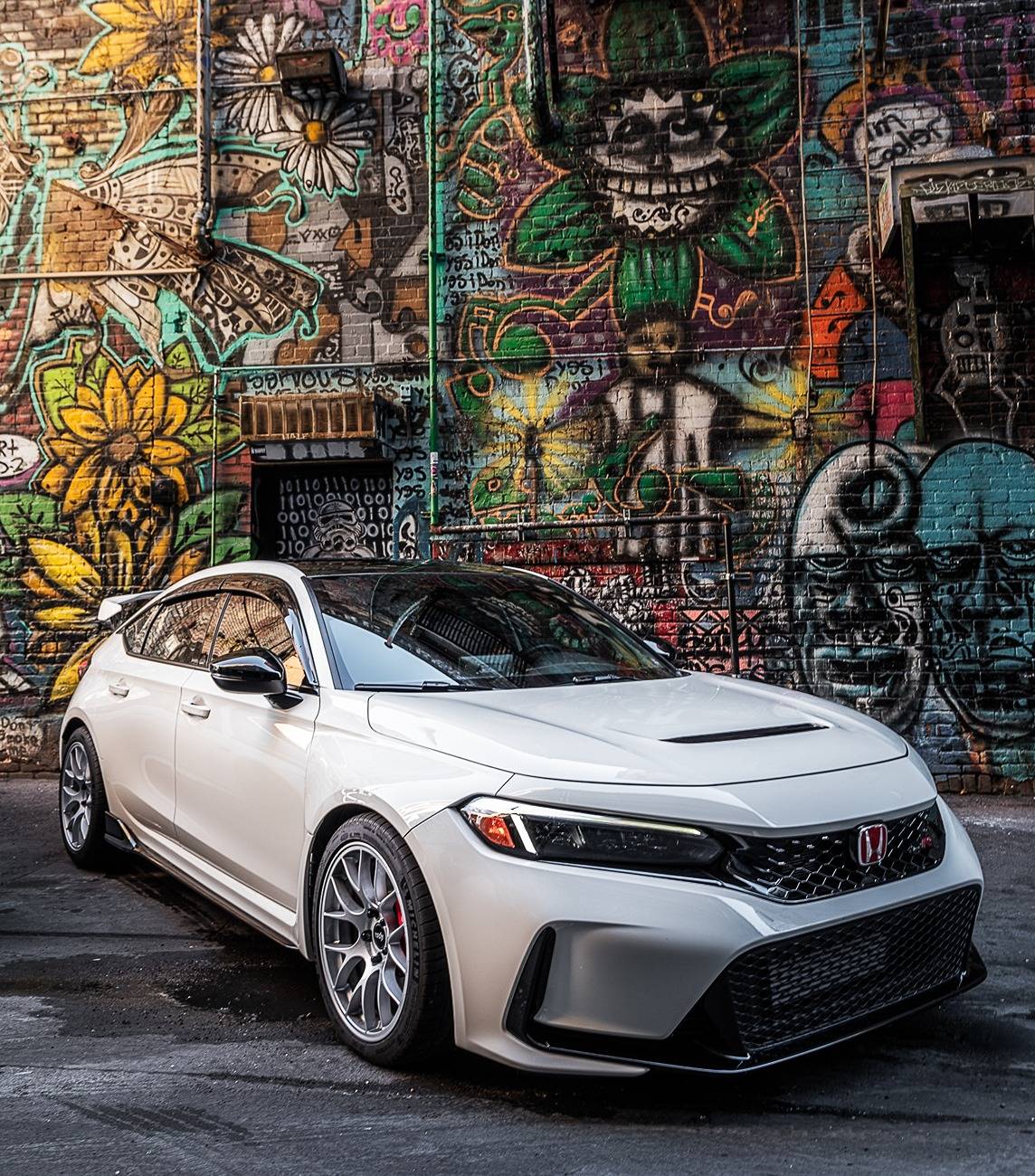 11th Gen Honda Civic Official CHAMPIONSHIP WHITE FL5 Type R Photos Thread _O3A6529-Edit