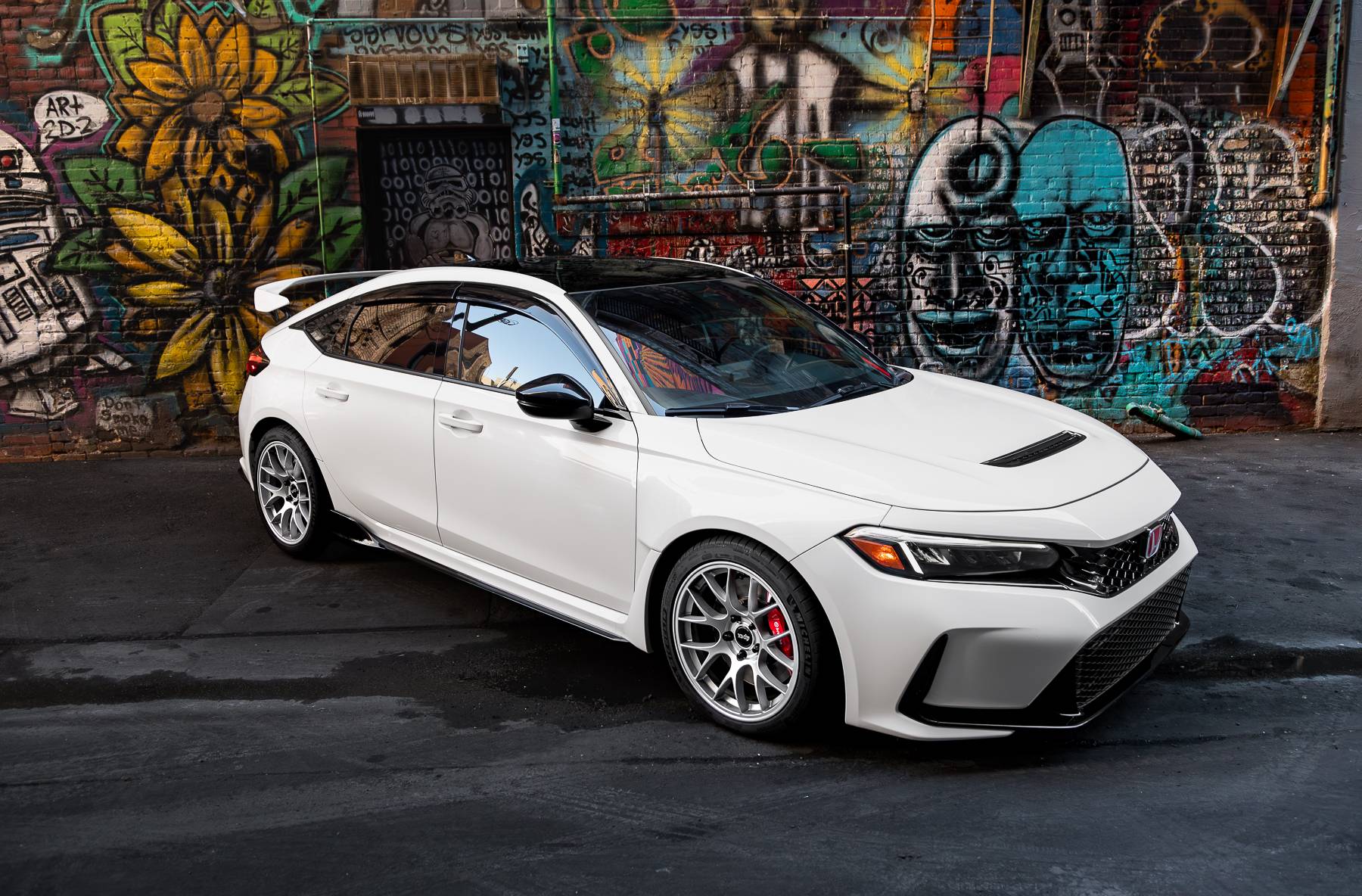 11th Gen Honda Civic ► Official APEX Wheels Showroom Gallery _O3A6801-Enhanced-NR-Edit