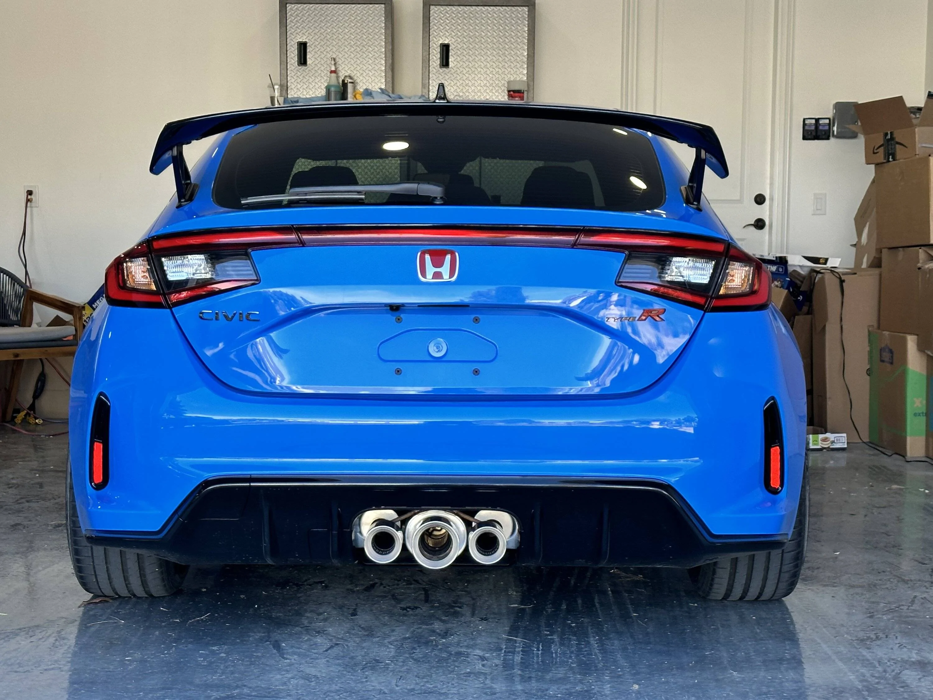 11th Gen Honda Civic Official BOOST BLUE FL5 Type R Photos Thread A1B7F5CF-7F48-4ECE-ACBD-CABD0C129A8B