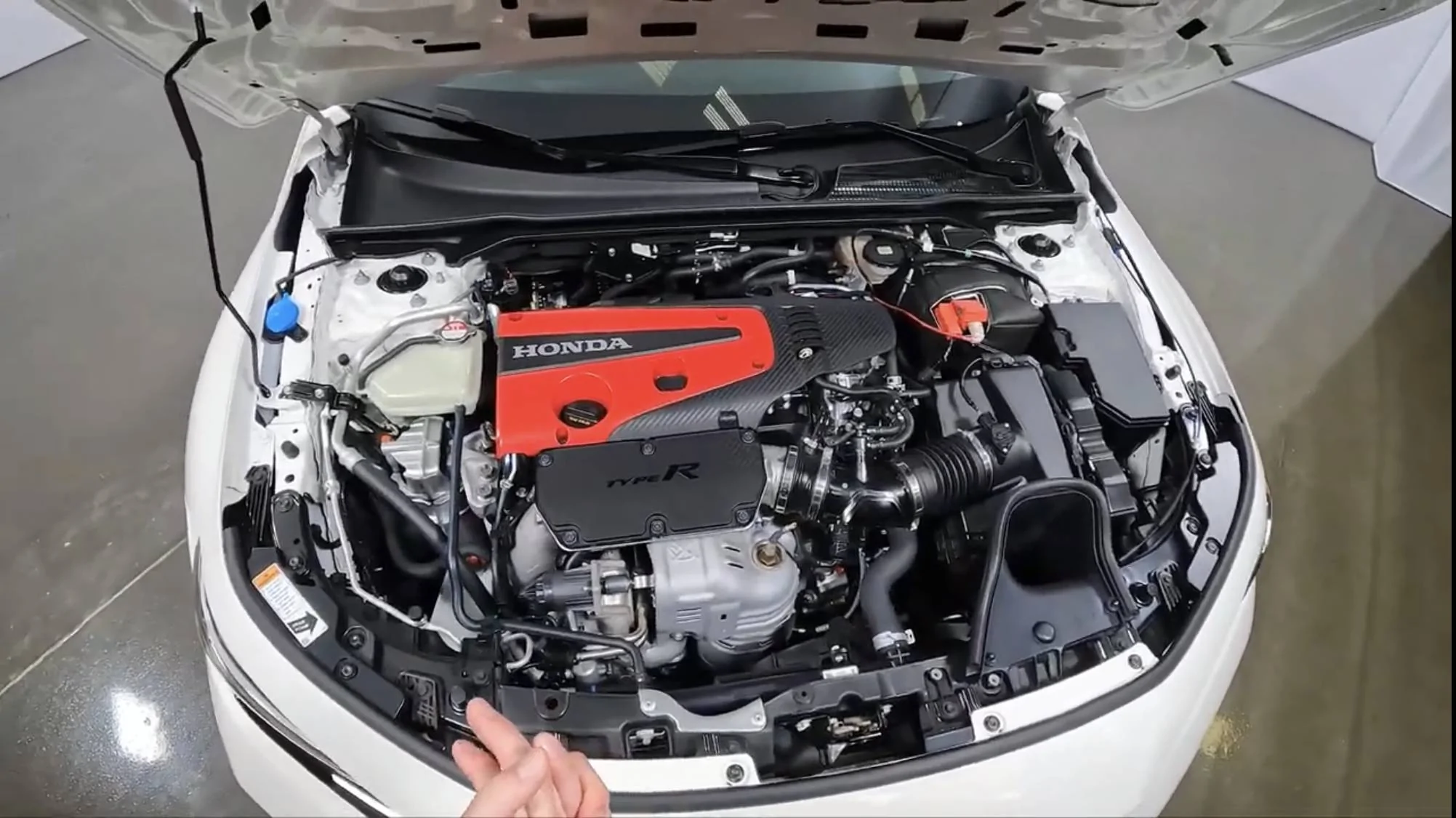 11th Gen Honda Civic Leaked! 2023 Civic Type R first real world uncovered image! 📸 A88F0063-1CEA-400D-84C2-6CC37BC627EA