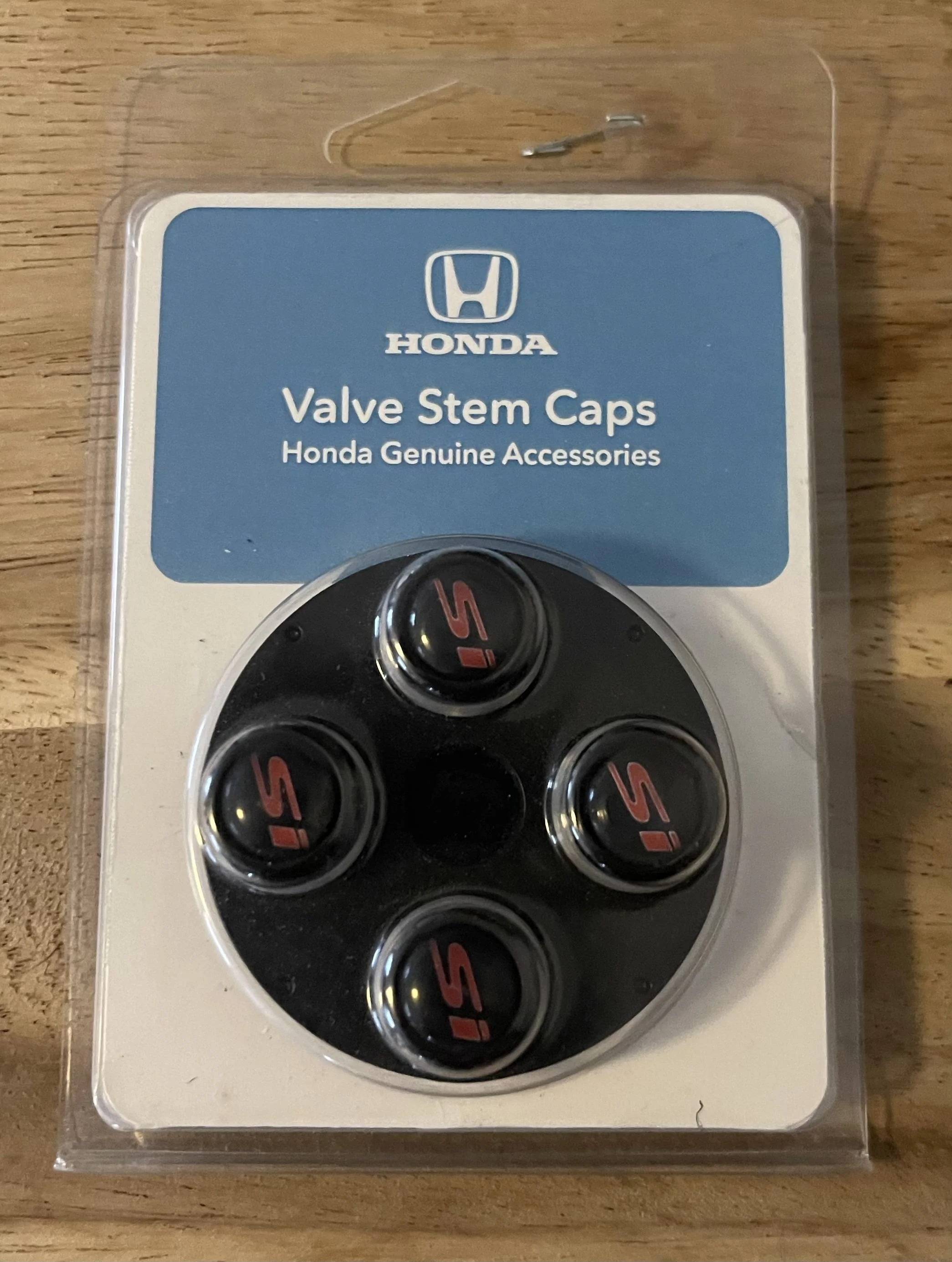 11th Gen Honda Civic Custom SGP/Blk Honda Front Emblem A97D1ACD-3293-4096-8D4A-4E8AF1228192