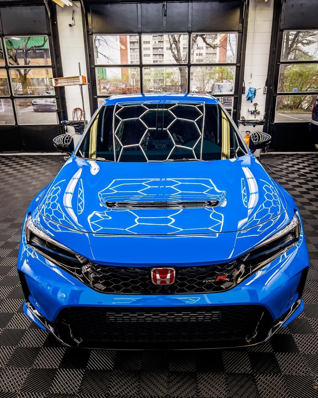 11th Gen Honda Civic Official BOOST BLUE FL5 Type R Photos Thread B0271BF6-E23C-4DF4-AA3B-4513C12D3857