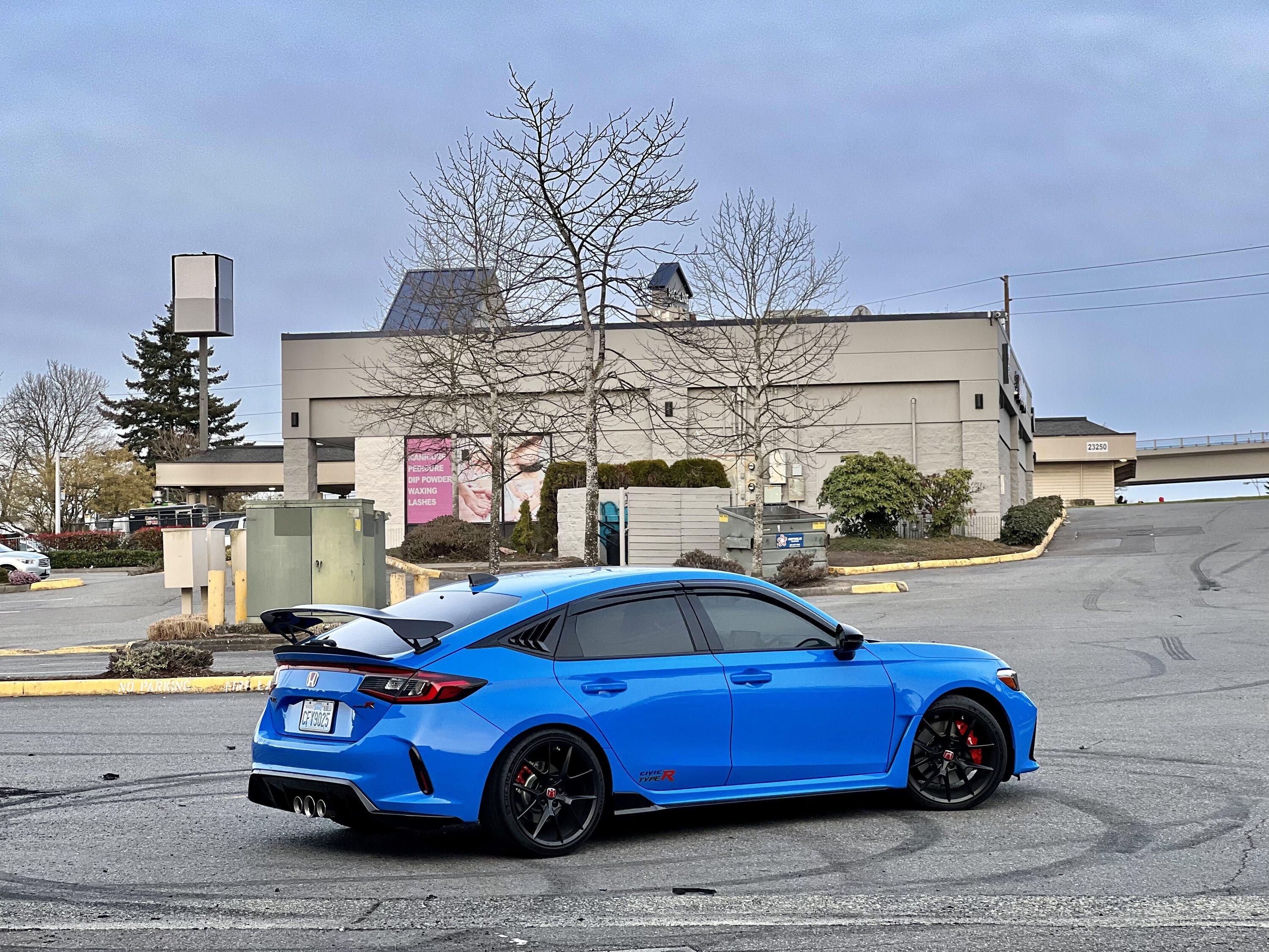 11th Gen Honda Civic Official BOOST BLUE FL5 Type R Photos Thread B17BD4BE-13ED-41C4-B62B-1DFDCD266B5A