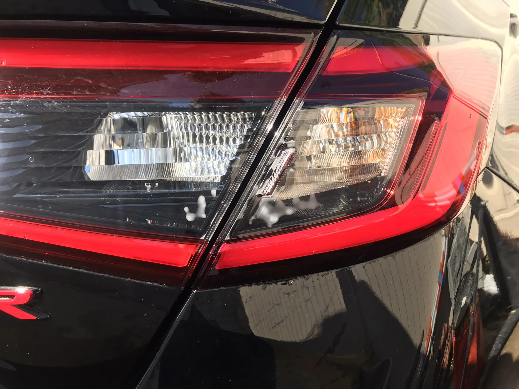 11th Gen Honda Civic Water getting into the Tail light B1D4A13D-8820-4D63-9E3A-C29C7136857B