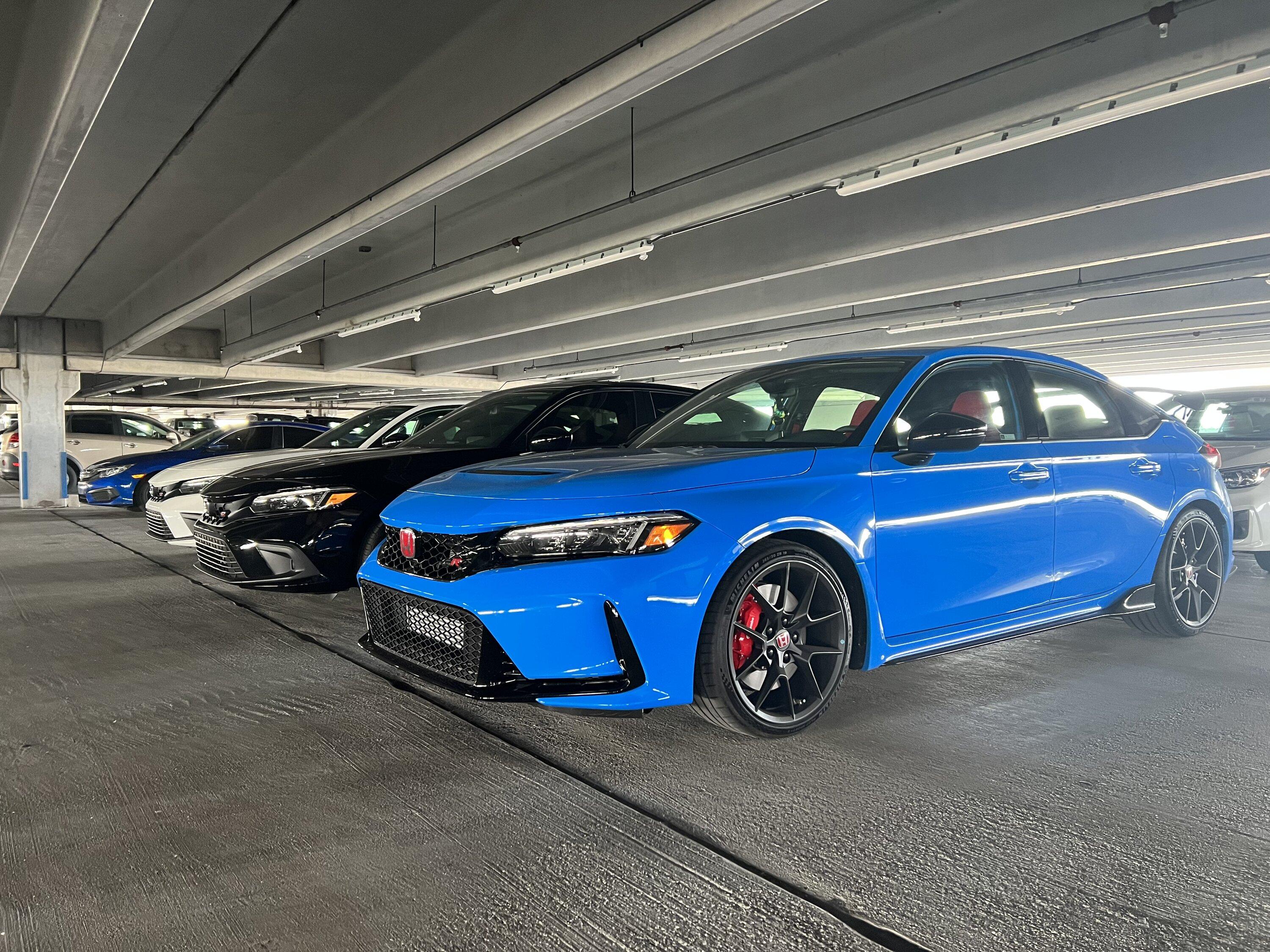 11th Gen Honda Civic Official BOOST BLUE FL5 Type R Photos Thread B7F683C8-3BB5-4815-9ACF-161E4FD52585