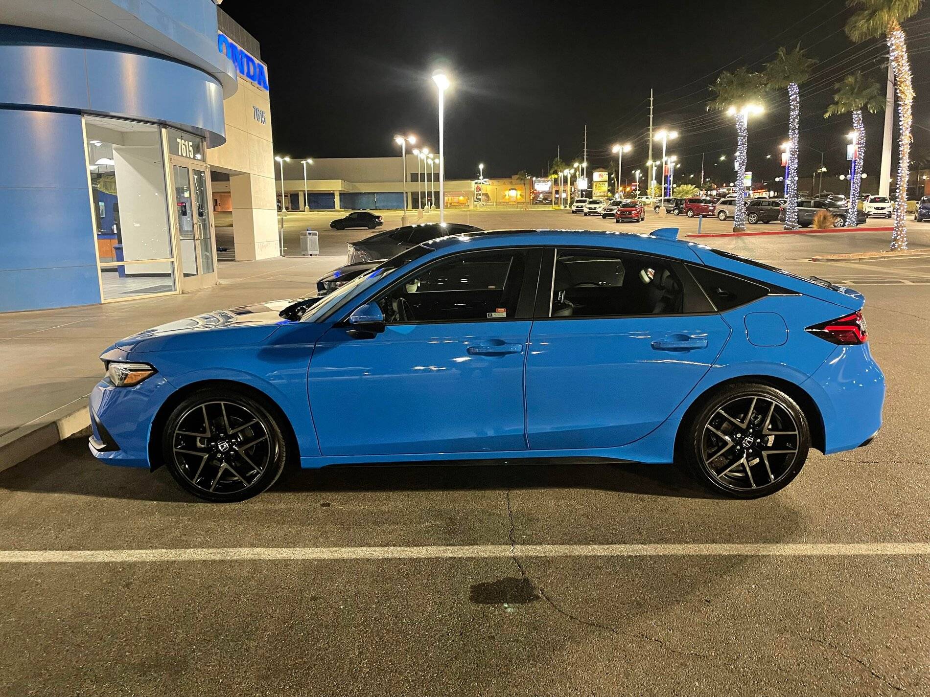 11th Gen Honda Civic Official BOOST BLUE PEARL 2022+ 11th Gen Civic & Si Thread b84y9id5jyu71