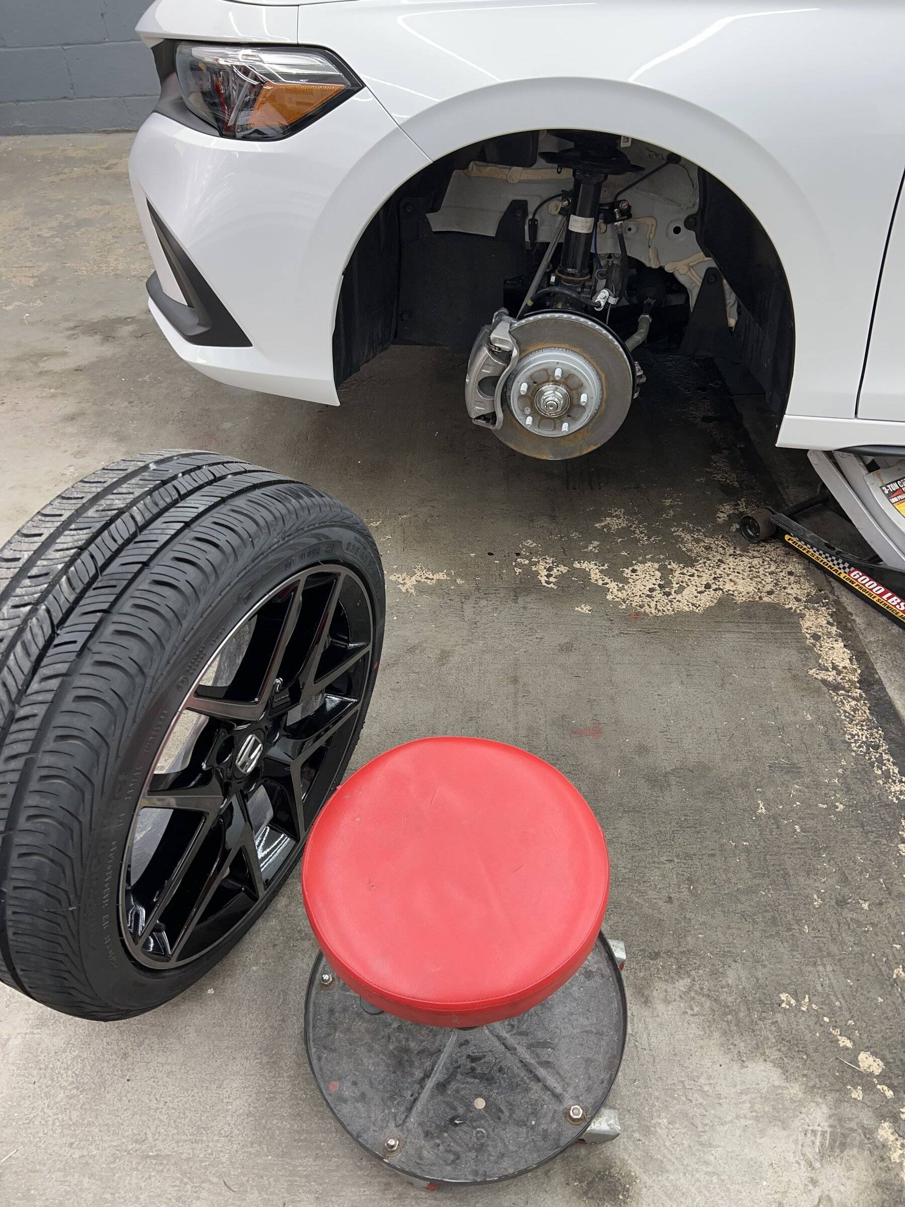 11th Gen Honda Civic Official PLATINUM WHITE 2022+ 11th Gen Civic & Si Thread BA619F10-FEE6-4454-91CE-CC9DDCBA0AC8