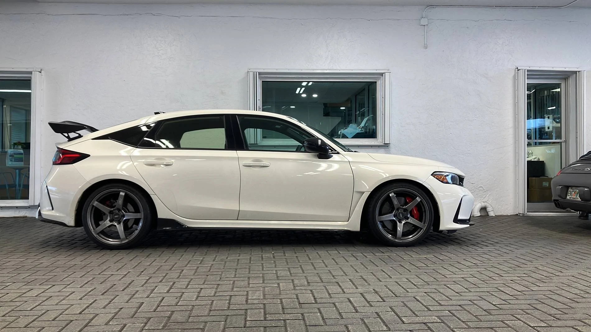 11th Gen Honda Civic Flow one Wheels 19x9,5 ET45 - 21.45 lbs BB5F3E1C-6F06-488C-A33A-6361521E506D