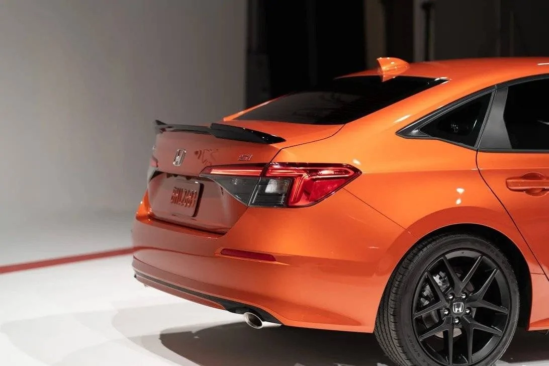 11th Gen Honda Civic Official BLAZING ORANGE PEARL 2022+ 11th Gen Civic Si Thread blazing-orange-2022-civic-si-12