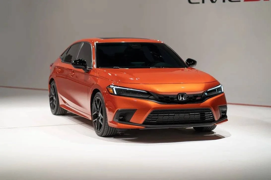 11th Gen Honda Civic Official BLAZING ORANGE PEARL 2022+ 11th Gen Civic Si Thread blazing-orange-2022-civic-si-7