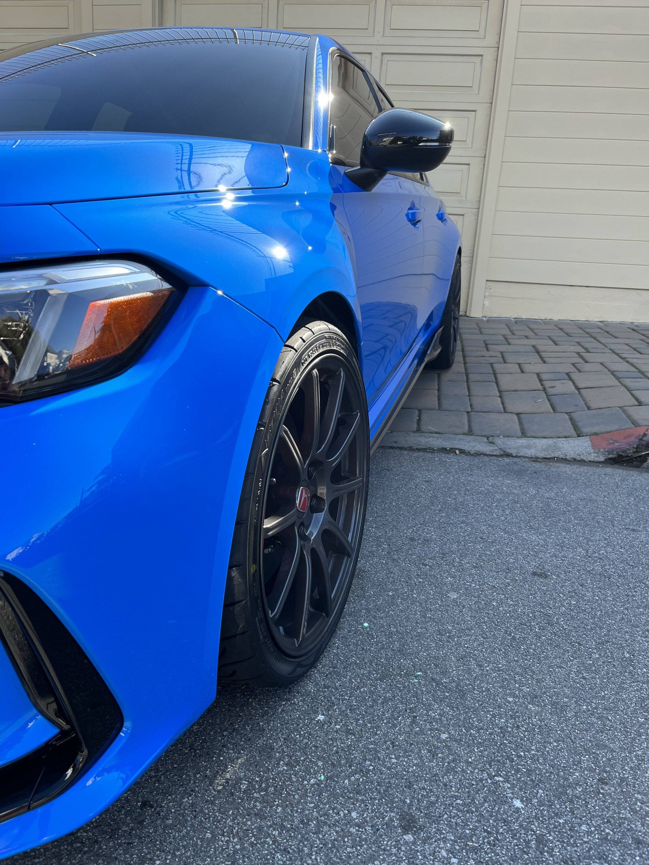 11th Gen Honda Civic Official BOOST BLUE FL5 Type R Photos Thread C23C4240-DA0C-440D-A682-D098083E1A7A