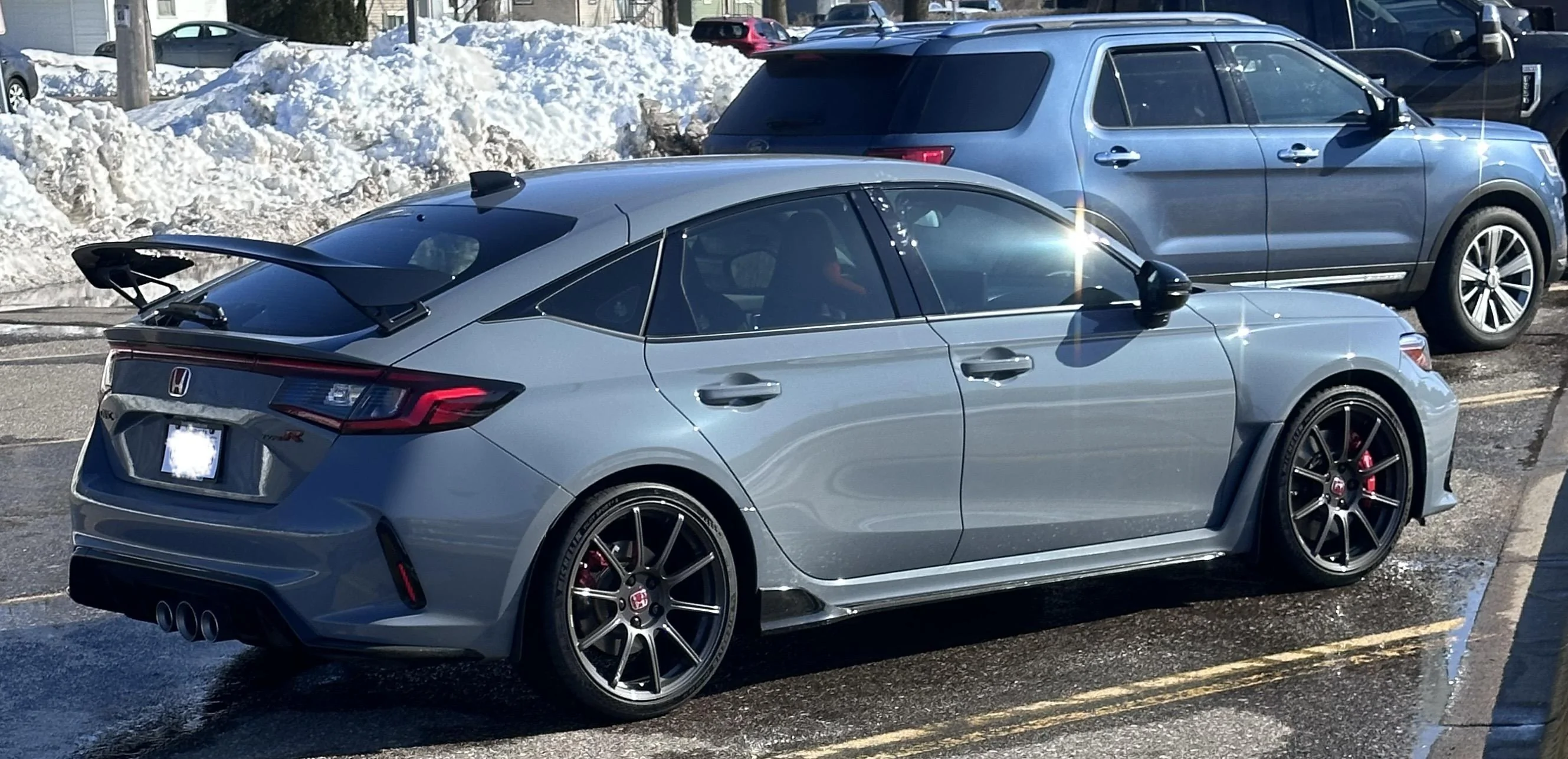 11th Gen Honda Civic Official SONIC GRAY PEARL FL5 Type R Photos Thread C743876F-048A-4474-85BA-4A1A02840715