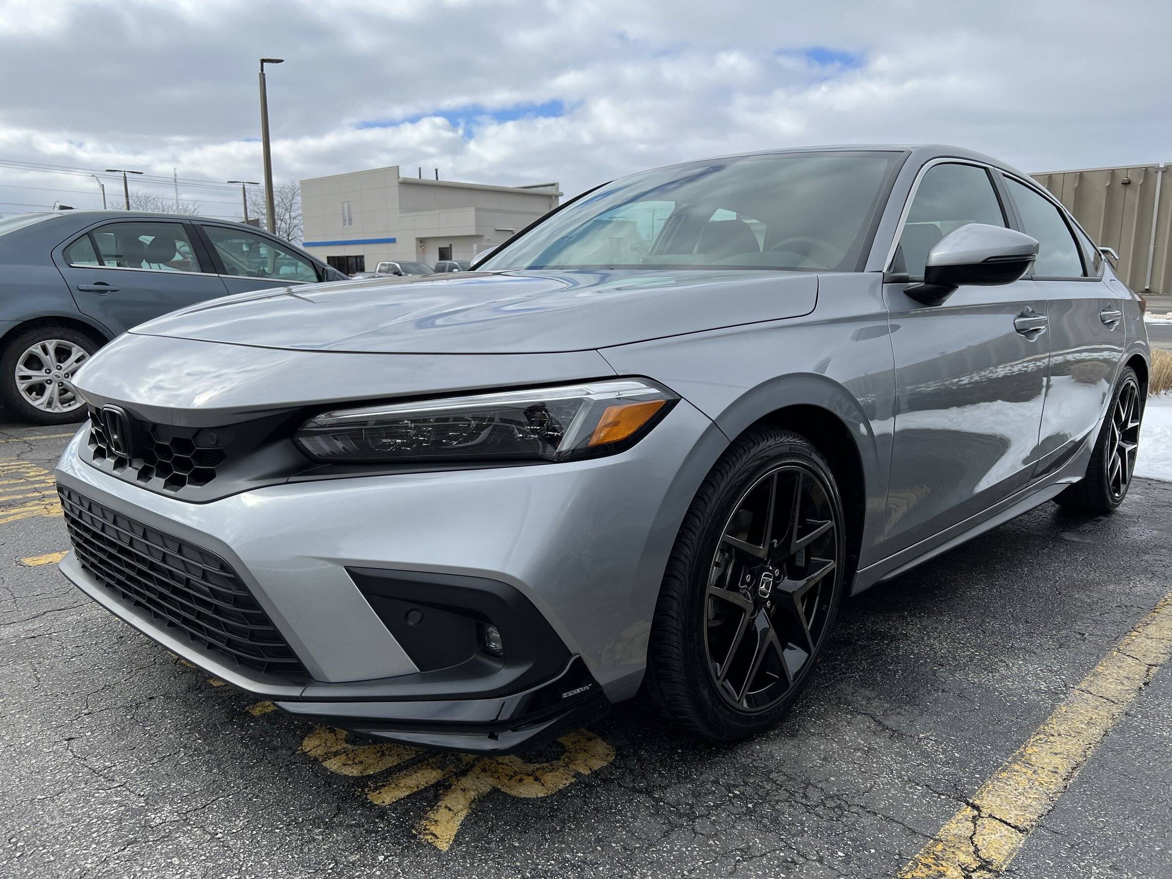 11th Gen Honda Civic Official LUNAR SILVER METALLIC 2022+ 11th Gen Civic & Si Thread CDC07B47-C838-4DAF-B851-8A1881DC46FD