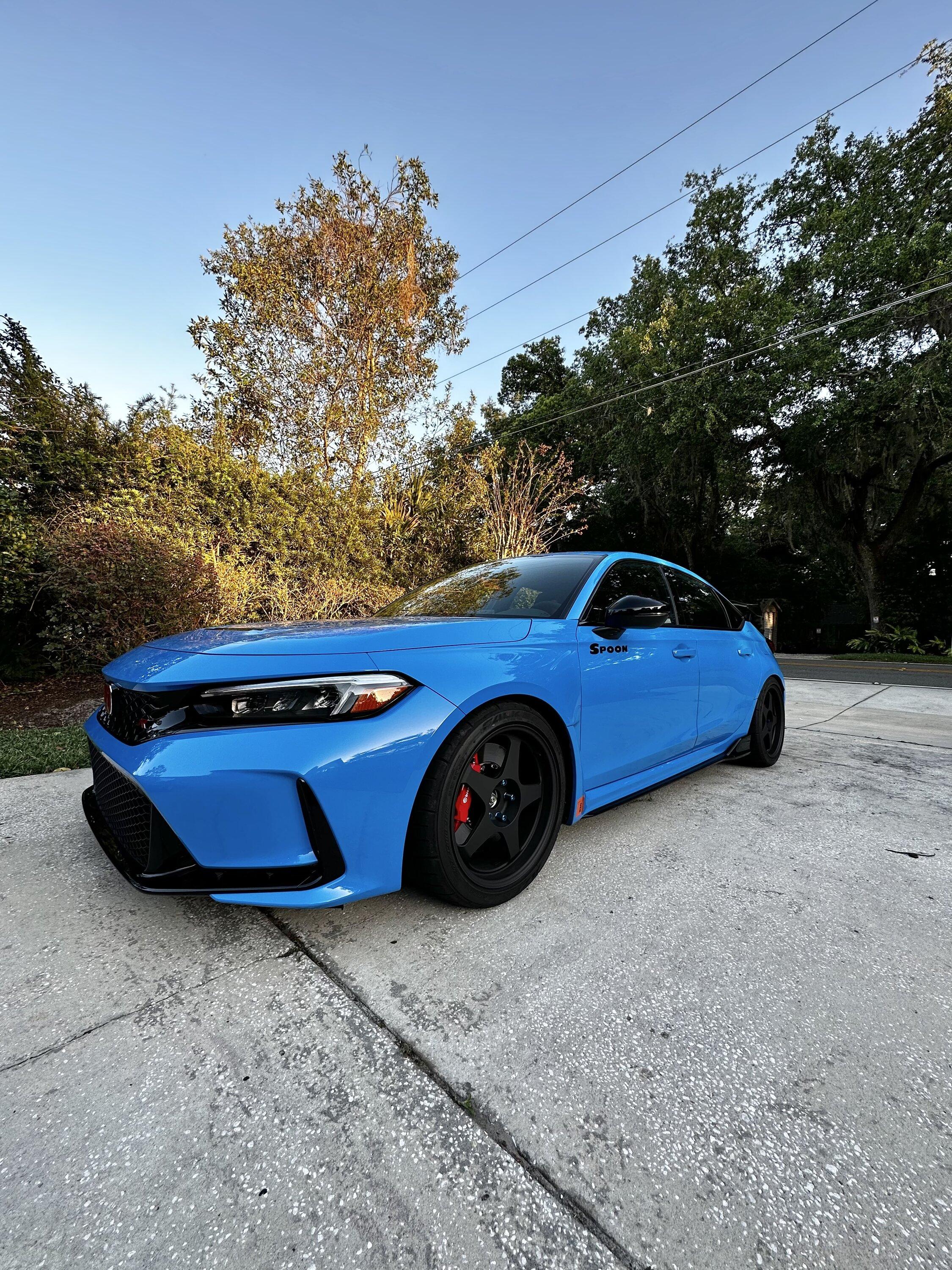11th Gen Honda Civic Official BOOST BLUE FL5 Type R Photos Thread CF48A133-4D78-4264-85DB-A9FFD2419756