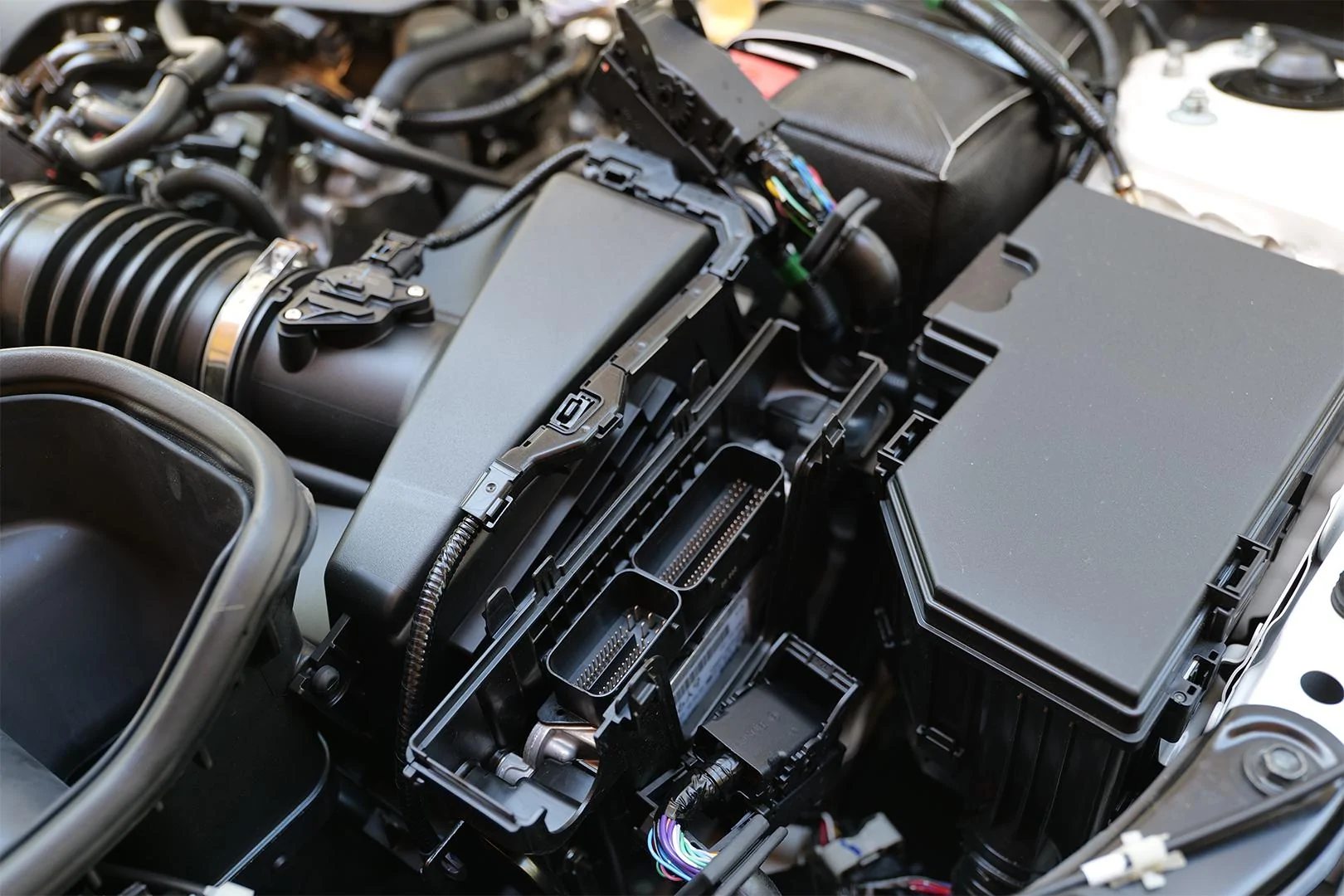 11th Gen Honda Civic Civic Type R Jailbreak and Hondata FlashPro (Process) - Ososik civic-type-r-ecu-unplugged