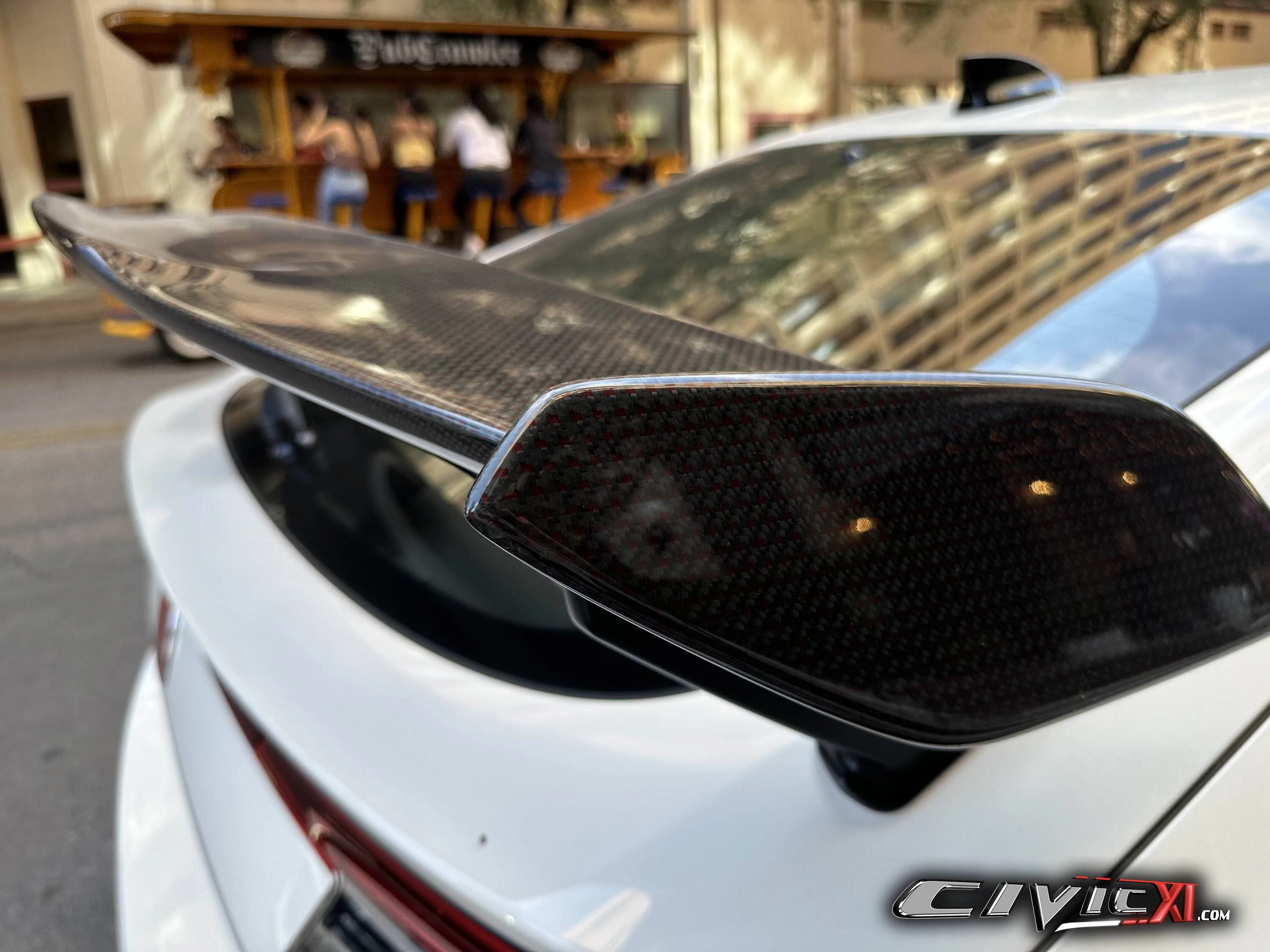 11th Gen Honda Civic Official CHAMPIONSHIP WHITE FL5 Type R Photos Thread Civic Type R FL5 vs FK8 7