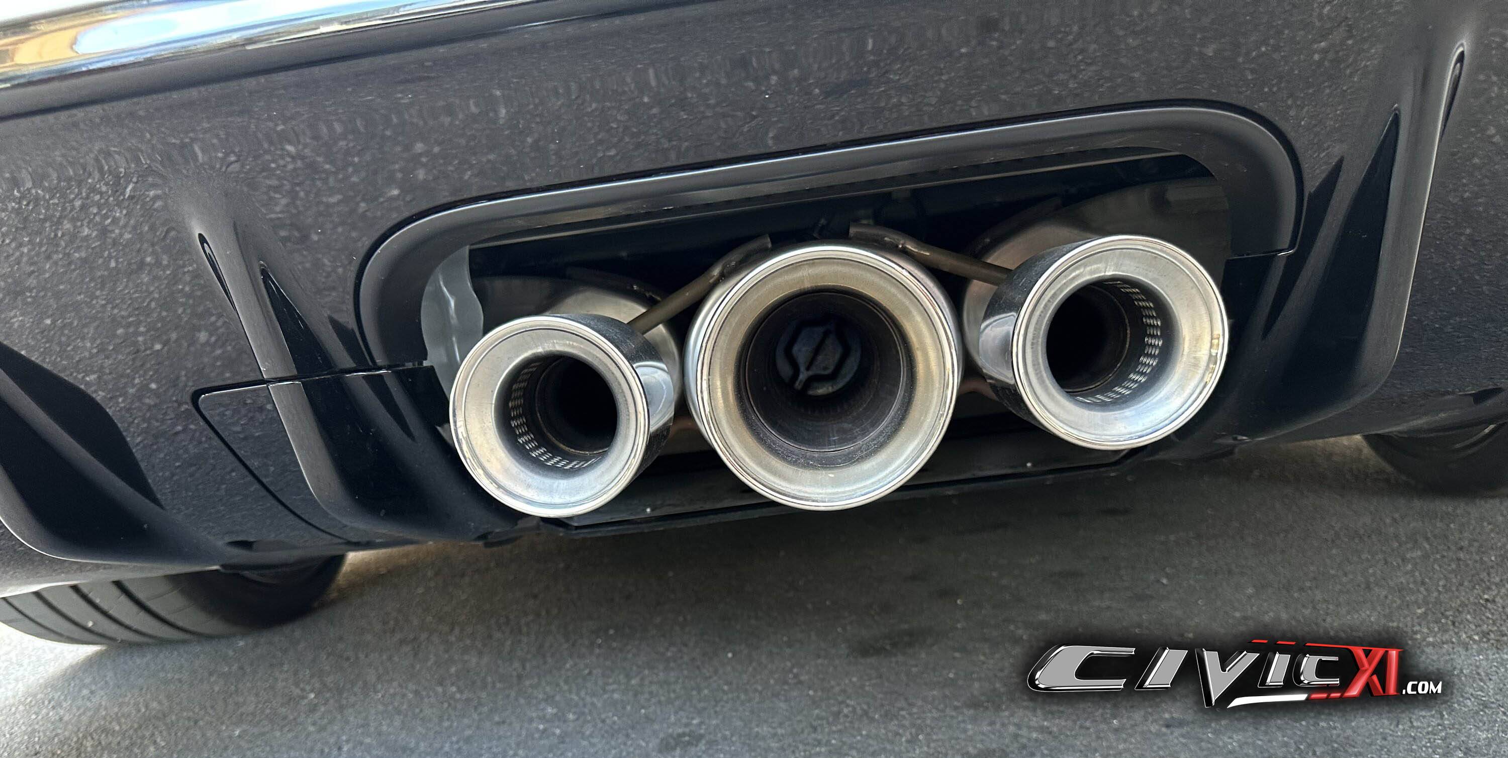 11th Gen Honda Civic Took photos of FL5 Type R media car vs my FK8 (UPDATE: interior pics) Civic Type R FL5 vs FK8 8