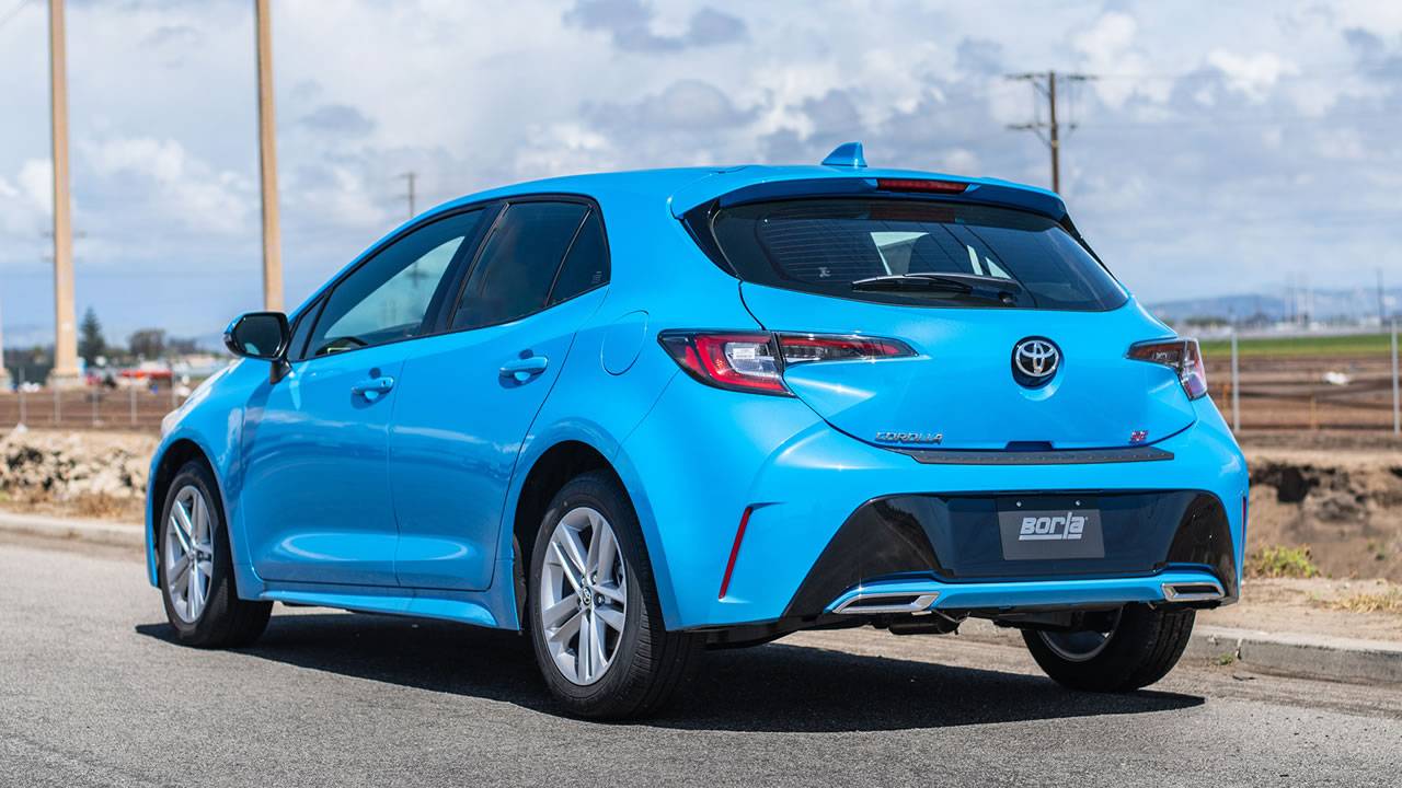 11th Gen Honda Civic More looks at accessories for 2022 Civic Hatchback Corolla fake exhaust