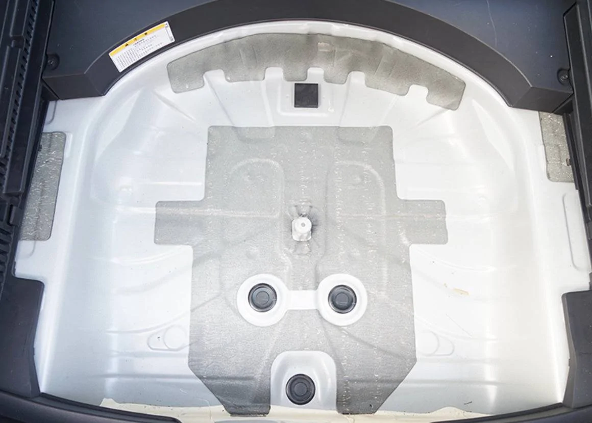 11th Gen Honda Civic Finally here! Most boring parts delivery ever! Civic spare wheel kit D2B38A3B-F0B9-4DE6-A2F3-A779B66951BA