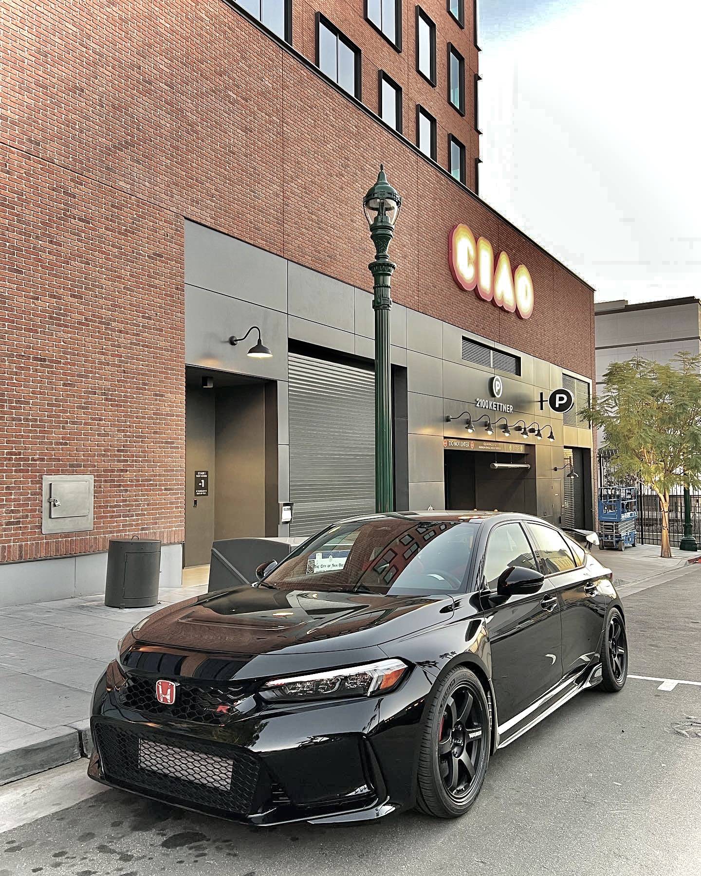 11th Gen Honda Civic FL5 Civic Type R lowered on H&R springs D88412F9-53FC-4643-9BF8-848F277AAD05